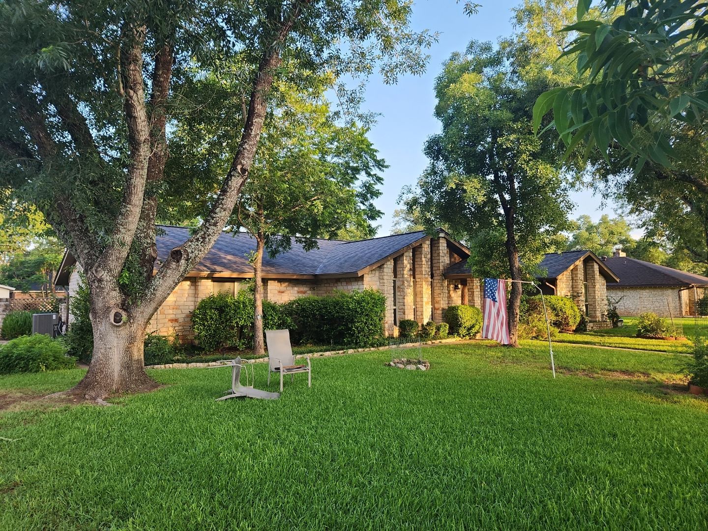 Driftwood - Owens Corning by RoofsOnly.com