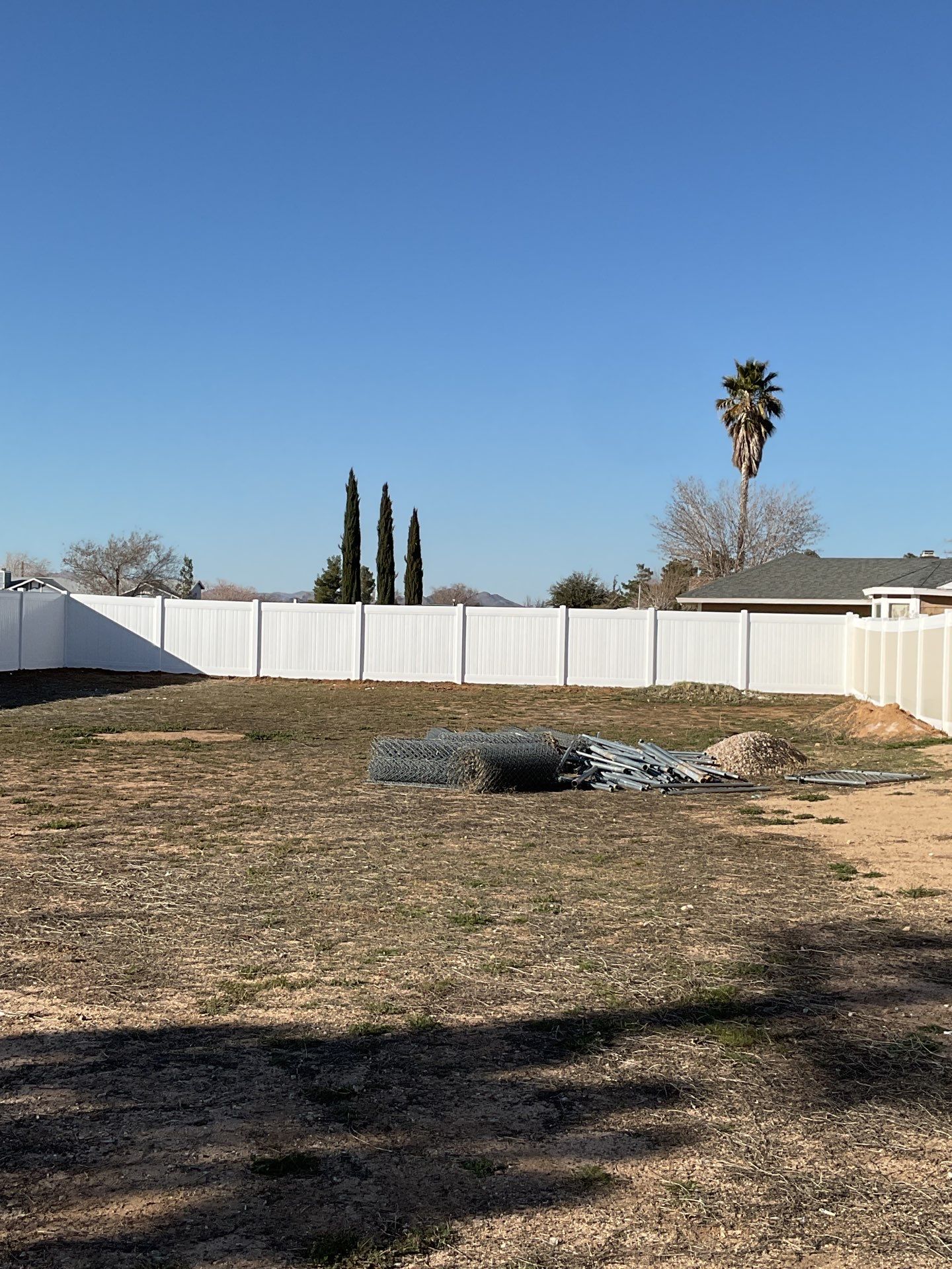 Box picket and privacy vinyl  by Fence Guys Inc. 