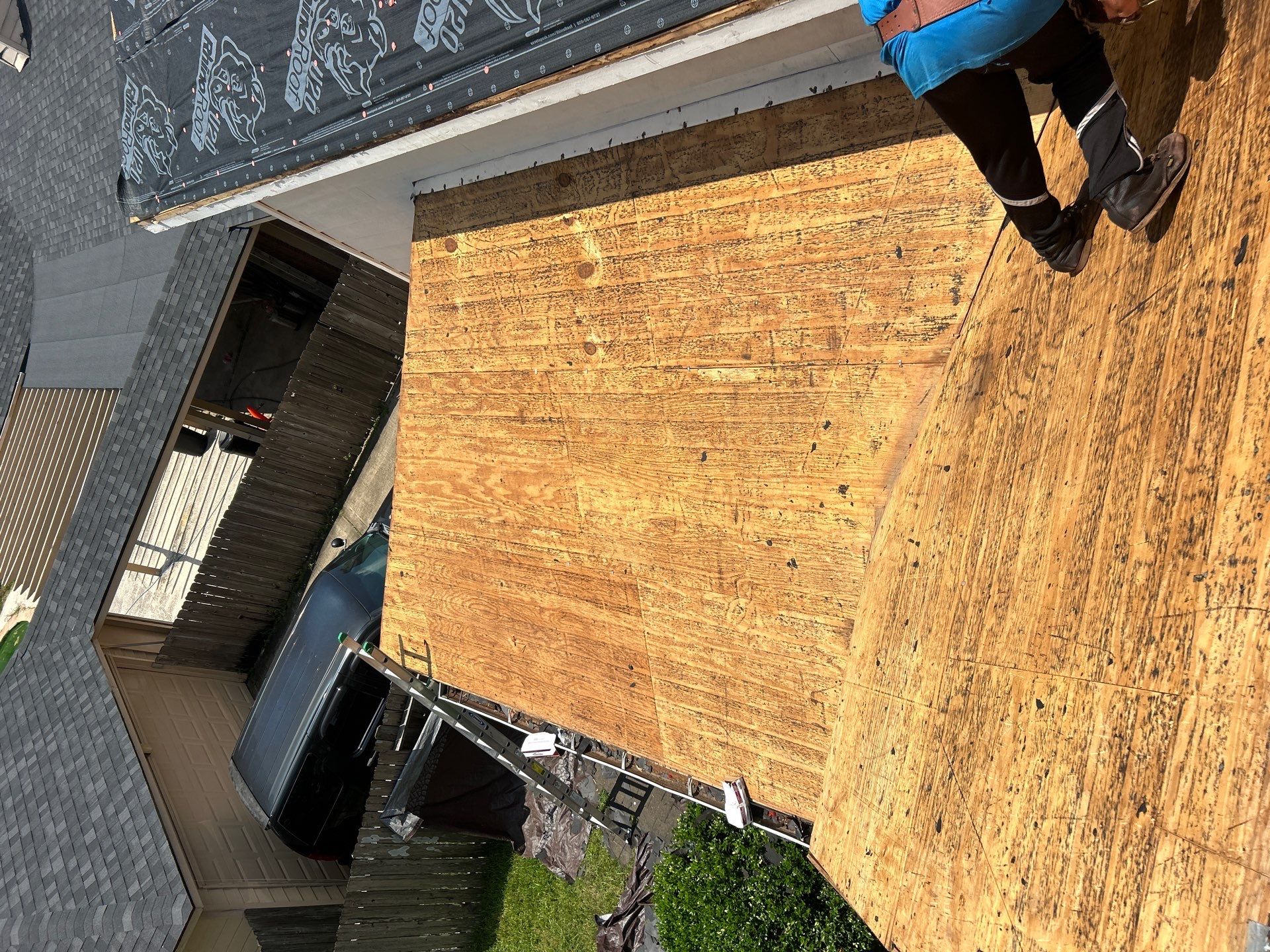 Residential Roofing Installation using Owen's Corning Duration (Lifetime) Shingles by Roof Repair Company