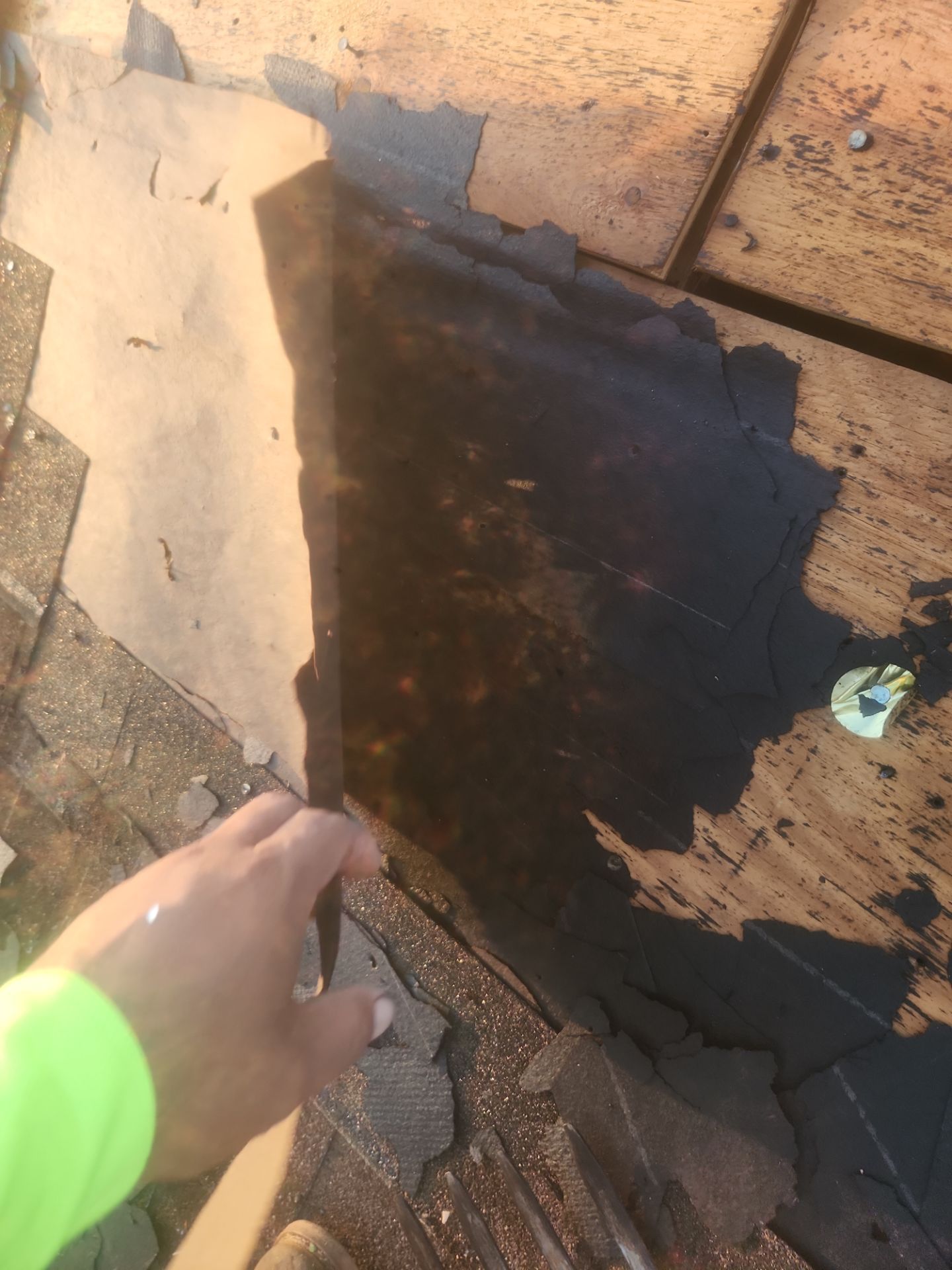 Residential Roofing Installation using Owen's Corning Duration (Lifetime) Shingles by Roof Repair Company