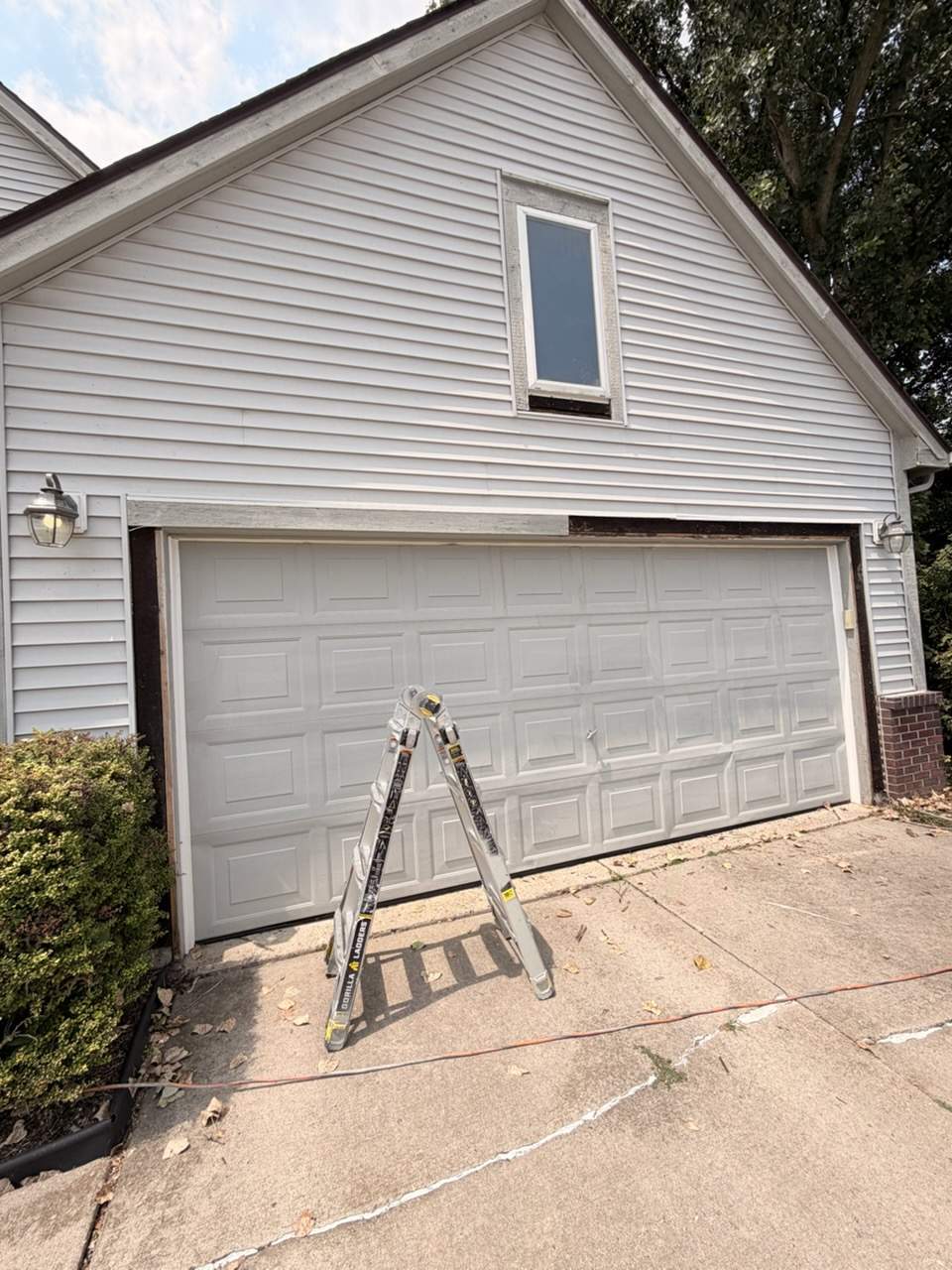 Exterior Siding and Wood Trim Restoration in Ypsilanti by Top Shelf Painter
