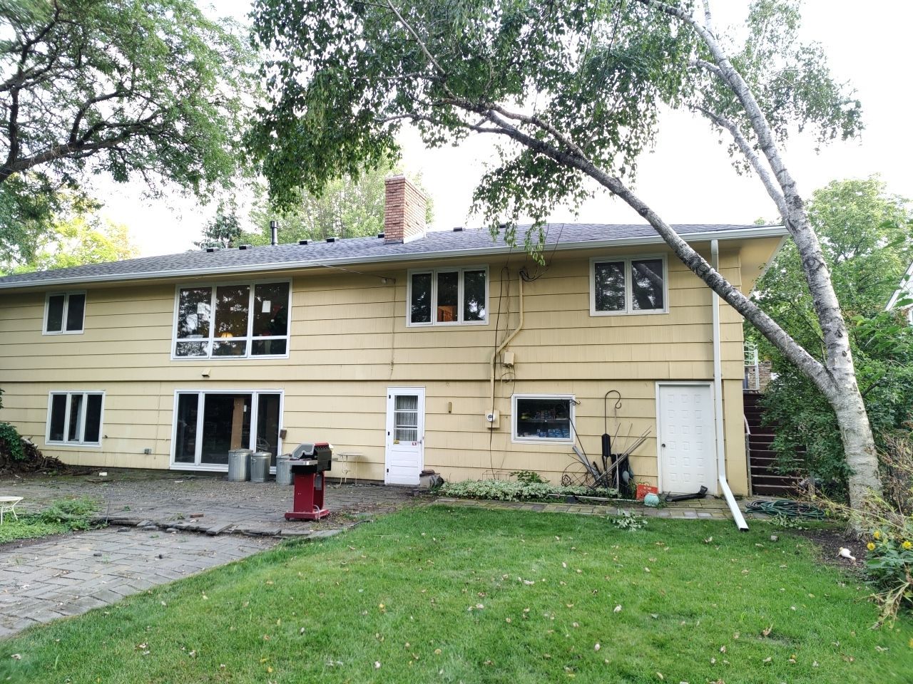 6" Gutters in Minneapolis by Next Level Seamless Gutters / Exteriors Inc.