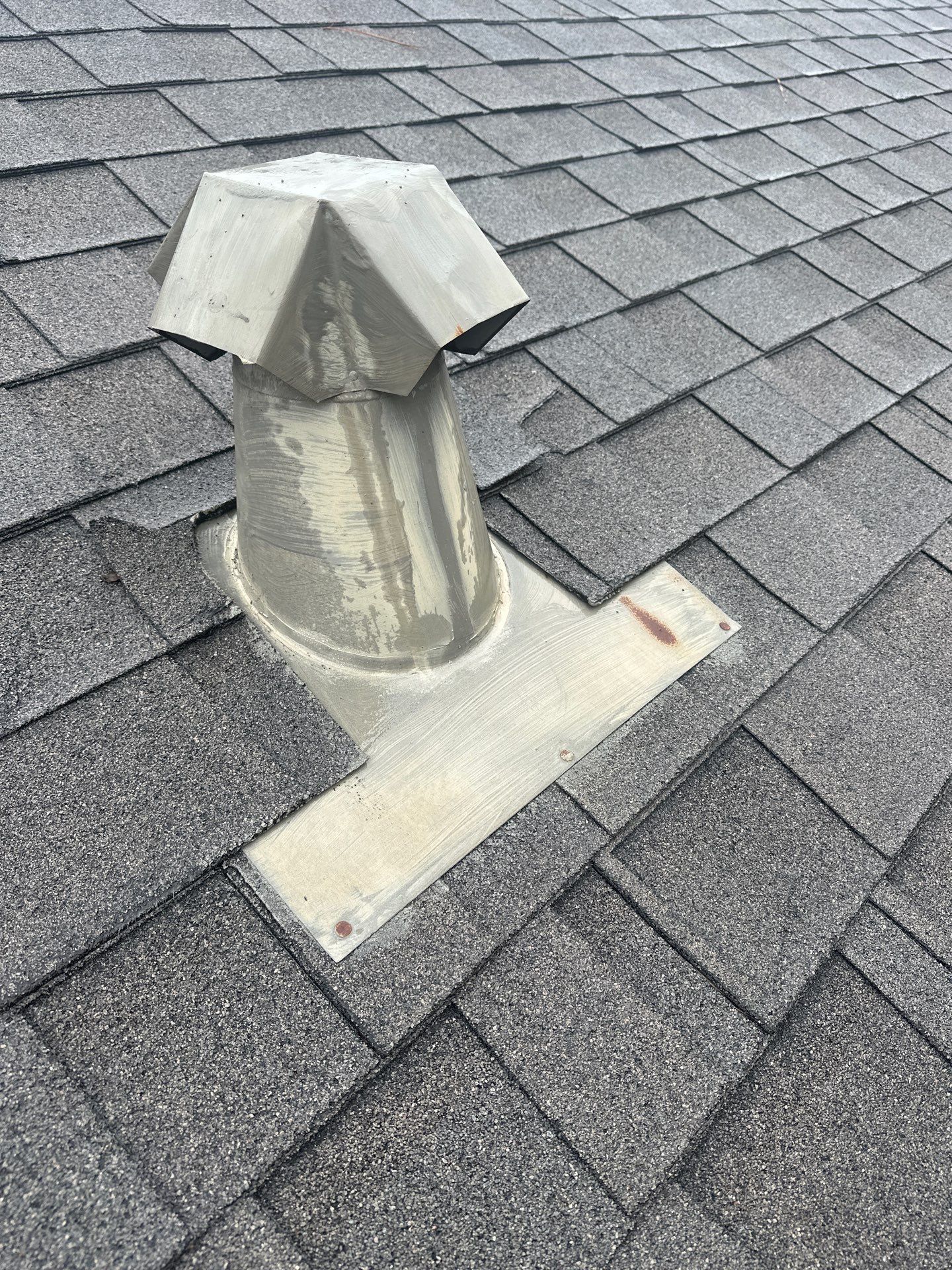 Hail Damage using Owen's Corning Duration (Lifetime) Shingles by Roof Repair Company