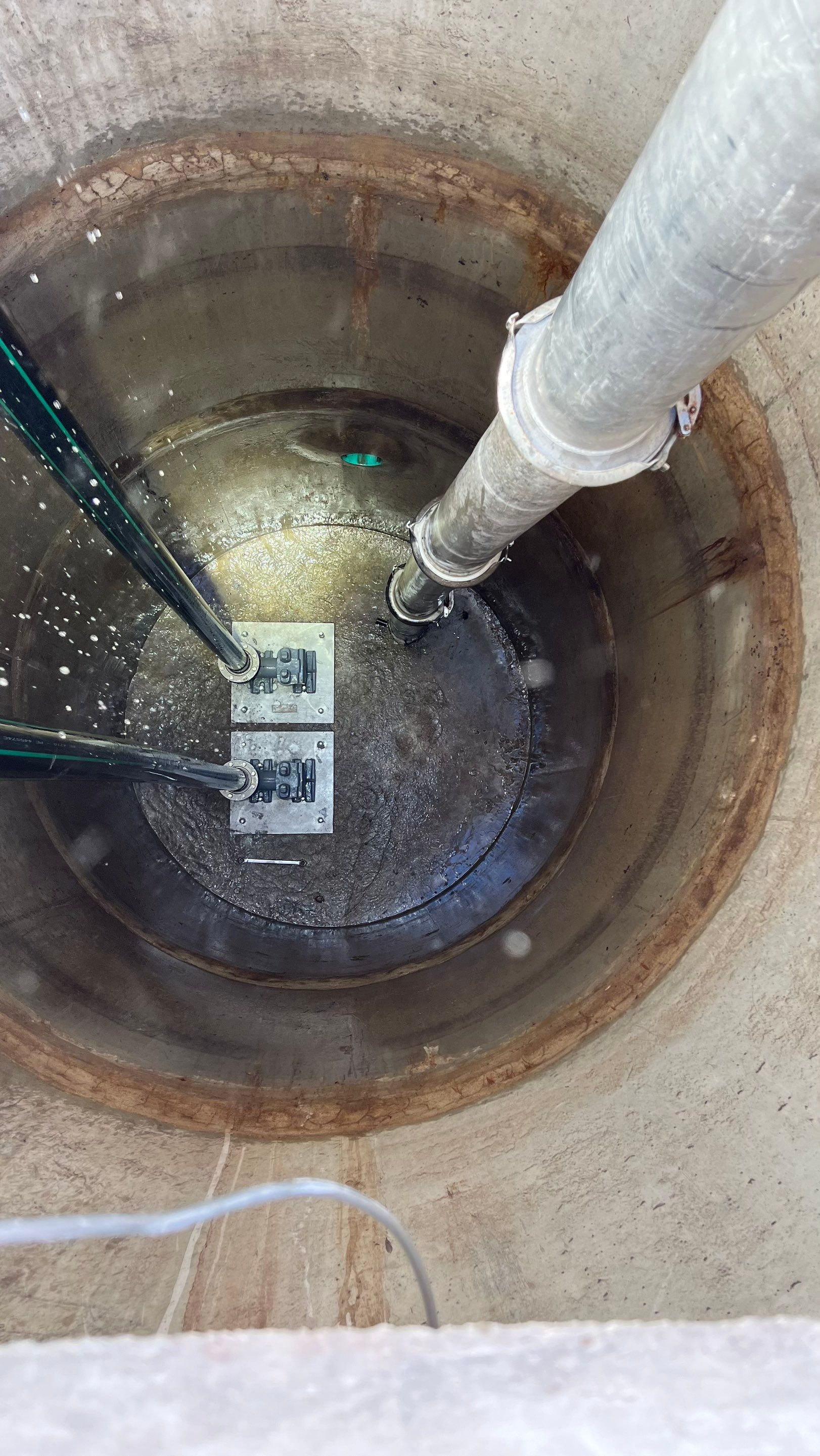Lehigh Acres New Construction Community Sewer System Cleaning Part 2 by APS Power & Water
