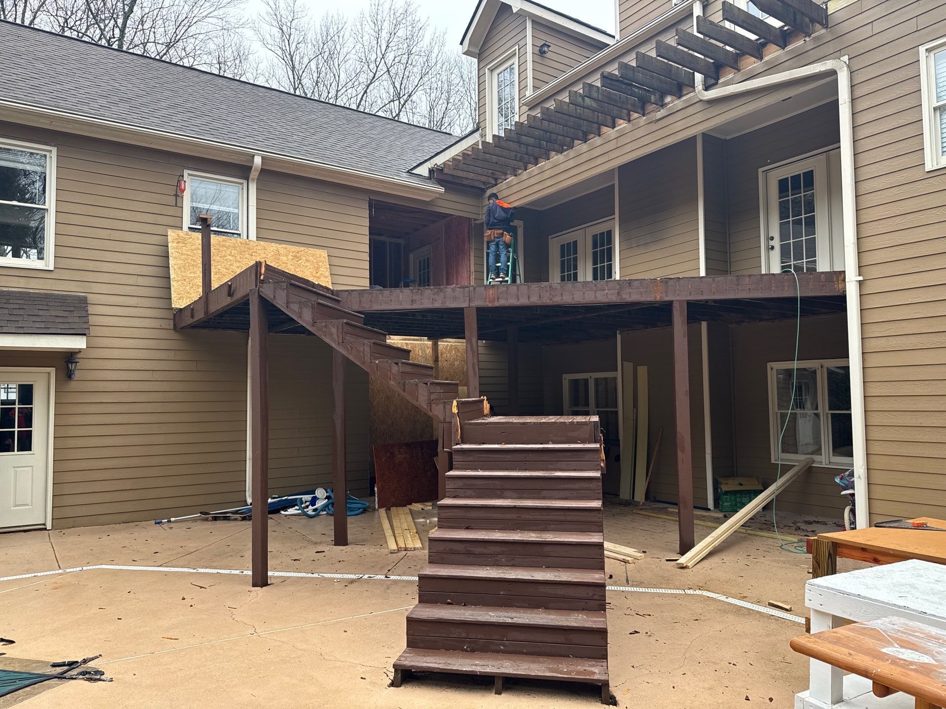 Elevated Deck and Screened-In Porch Replacement in Powder Springs by Swift Home Renovations
