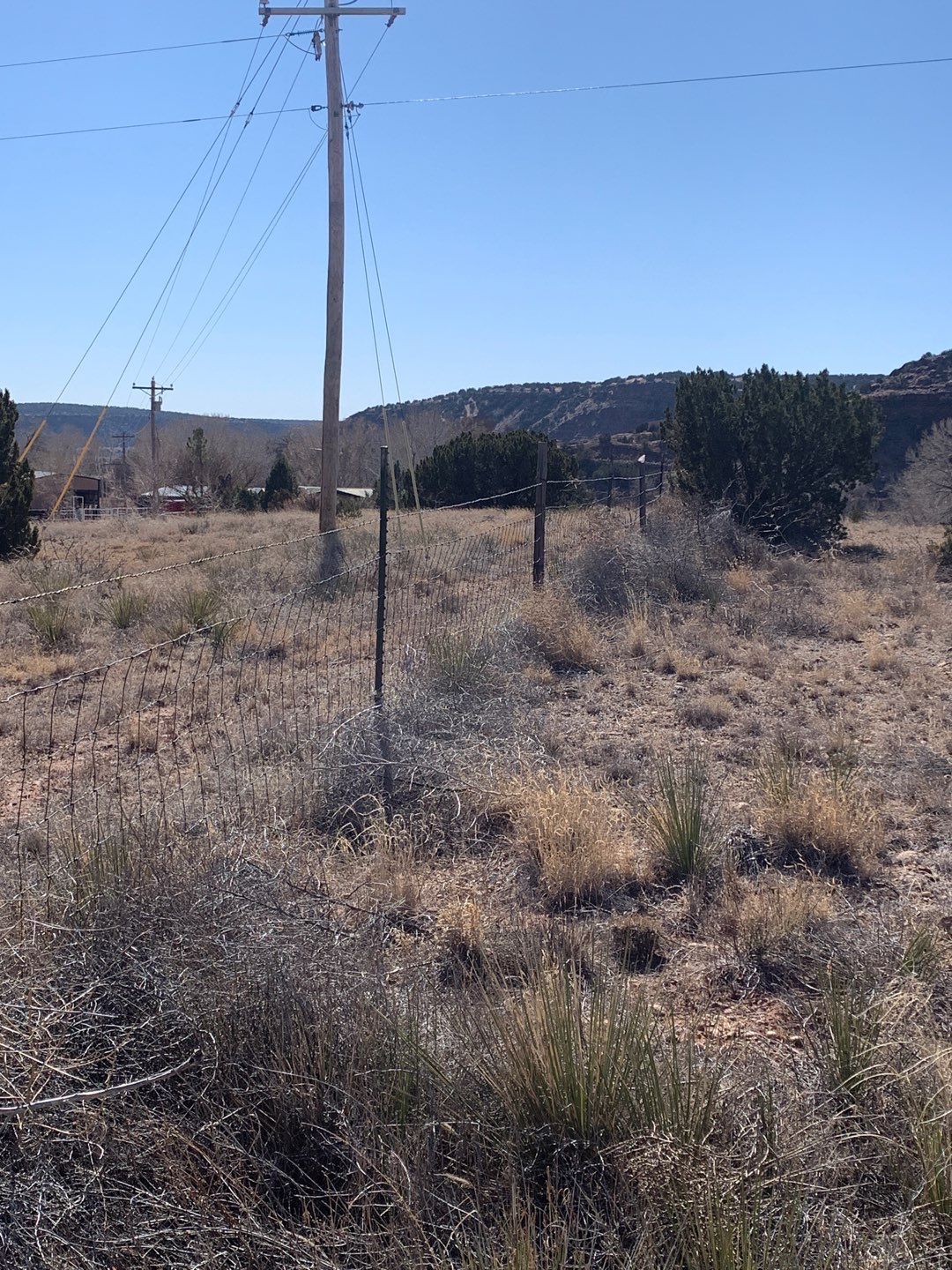 Light Commercial using 6' Pro-panel by Valley Fence Company