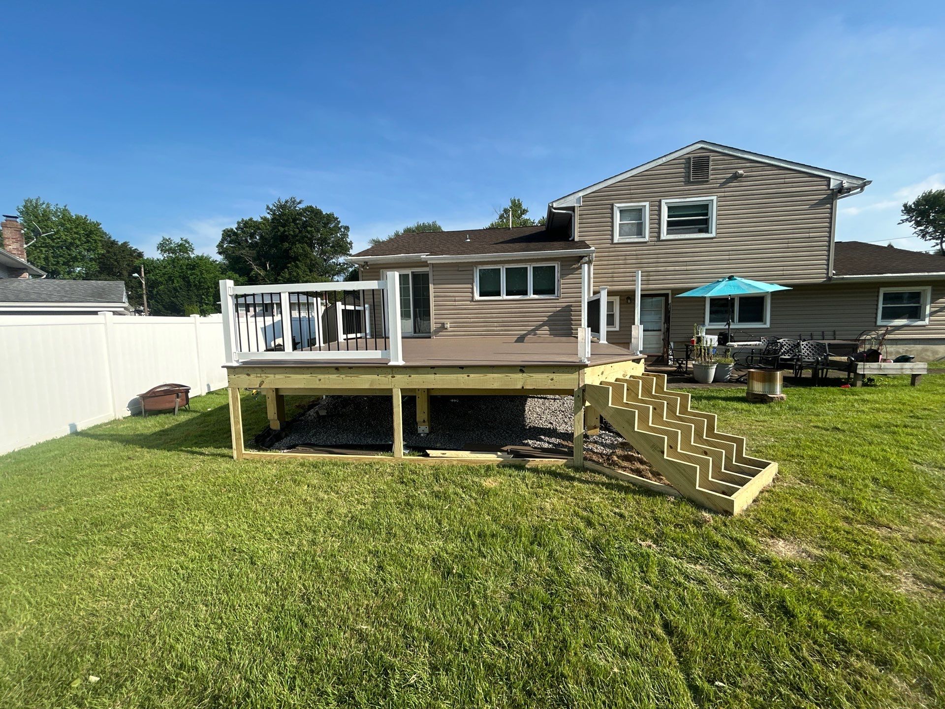 New Deck in Delran, New Jersey by deck guardian