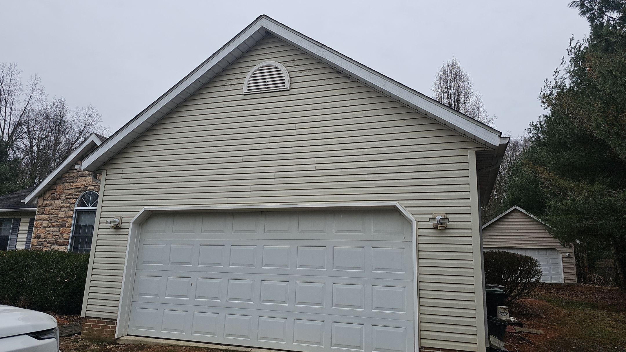 Alpha Rib, Color: Forest Green by Eagle Eye Roofing