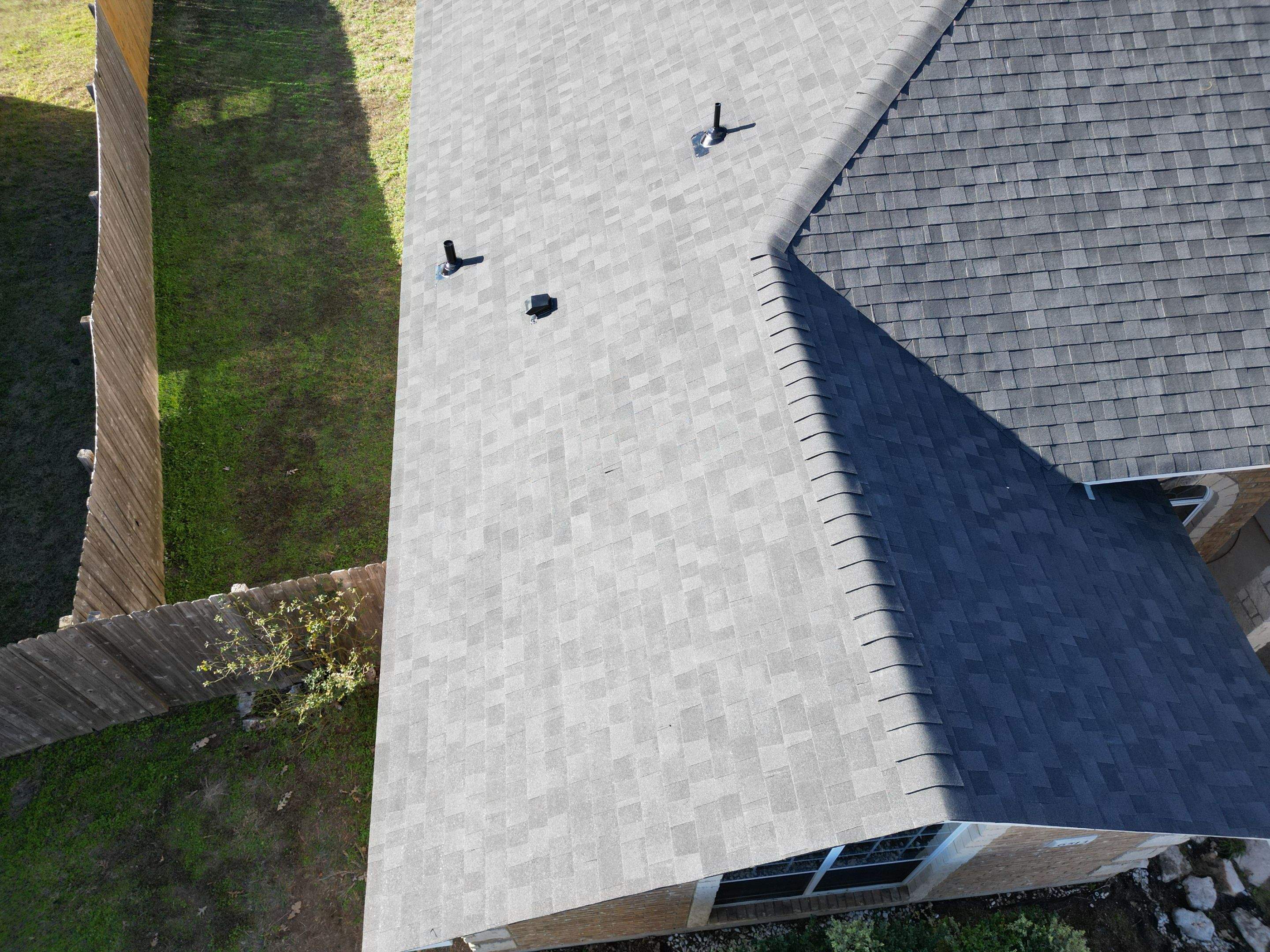 Onyx Black - Owens Corning TruDefinition Duration by RoofsOnly.com