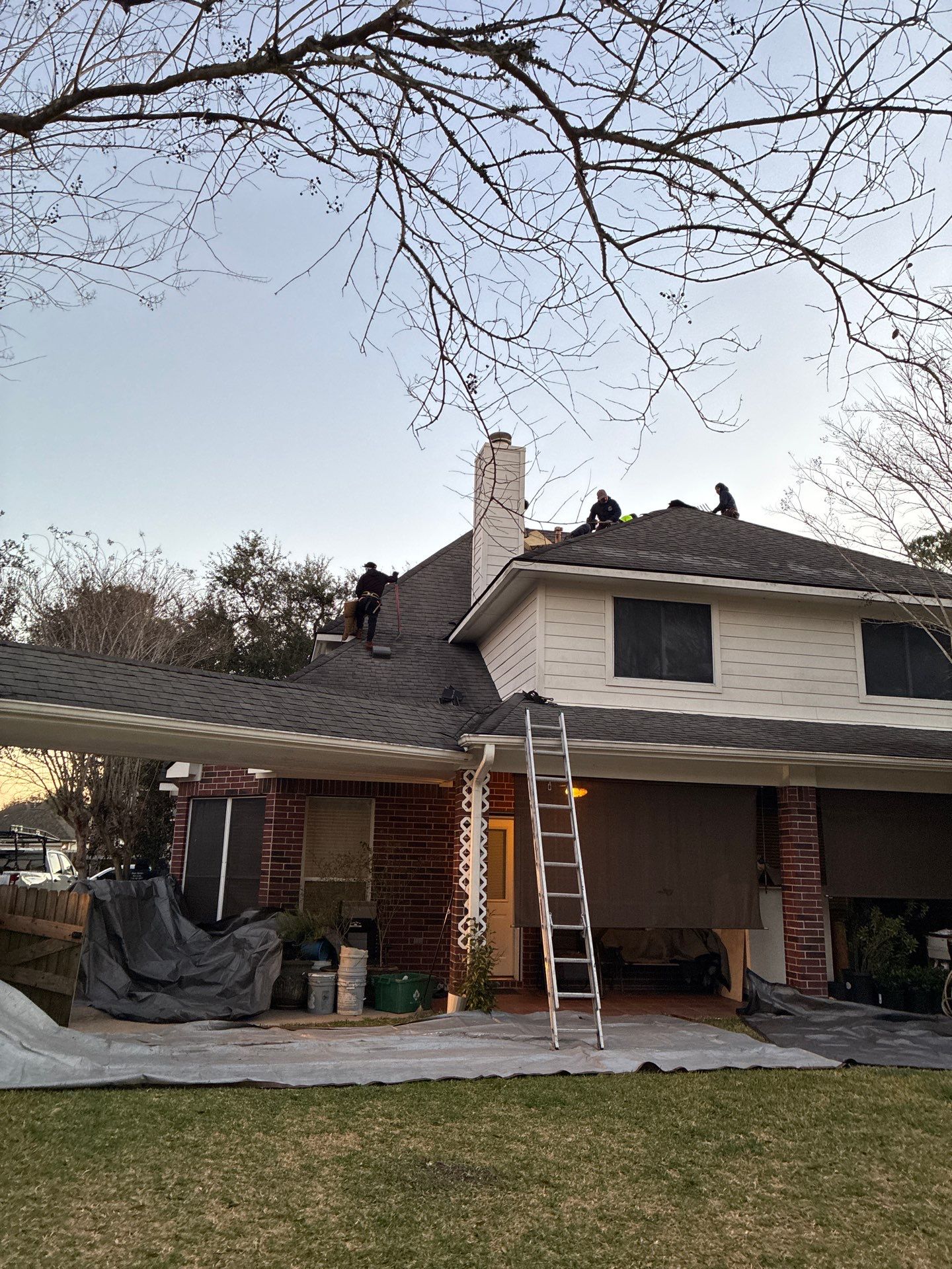 Roof Replacement in The Forest of Friendswood, Friendswood TX by Roof Repair Company