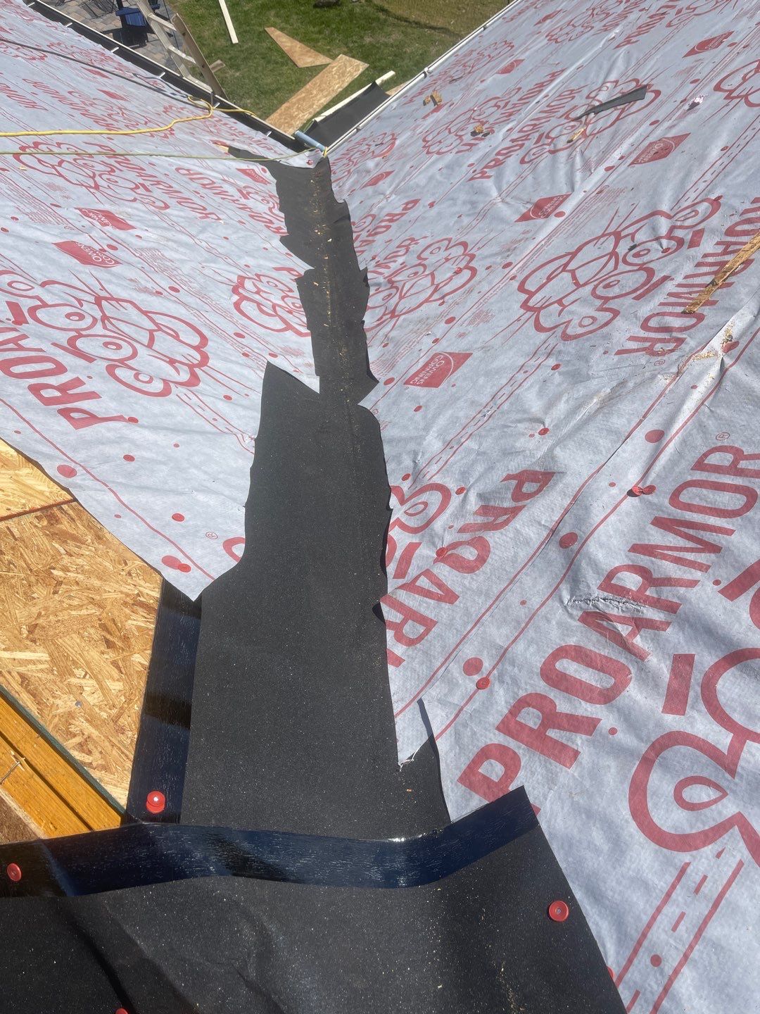 Owens Corning Duration in Teak by Undersun Roofing 