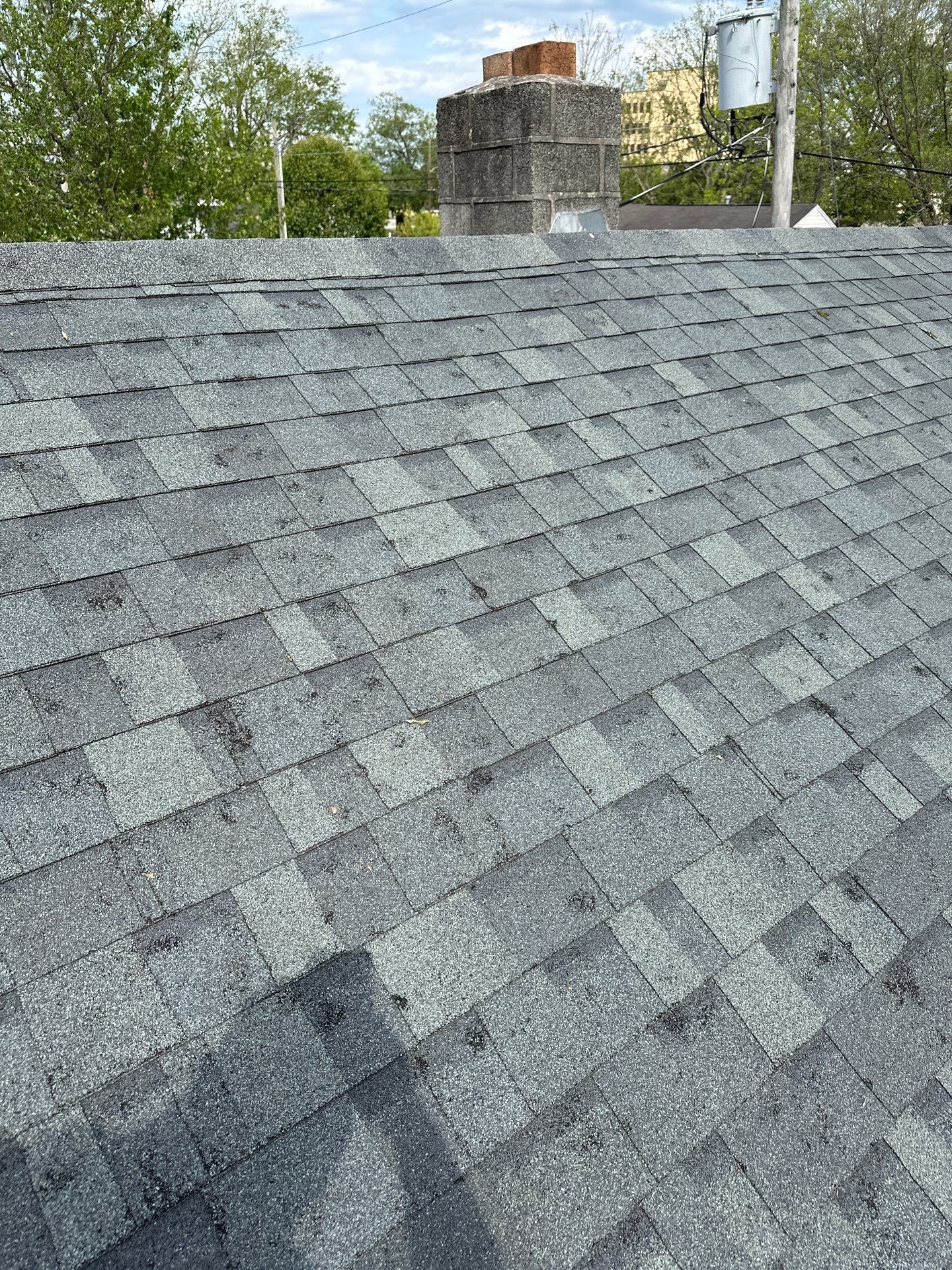 Morabit Office Building by United Contracting and Roofing