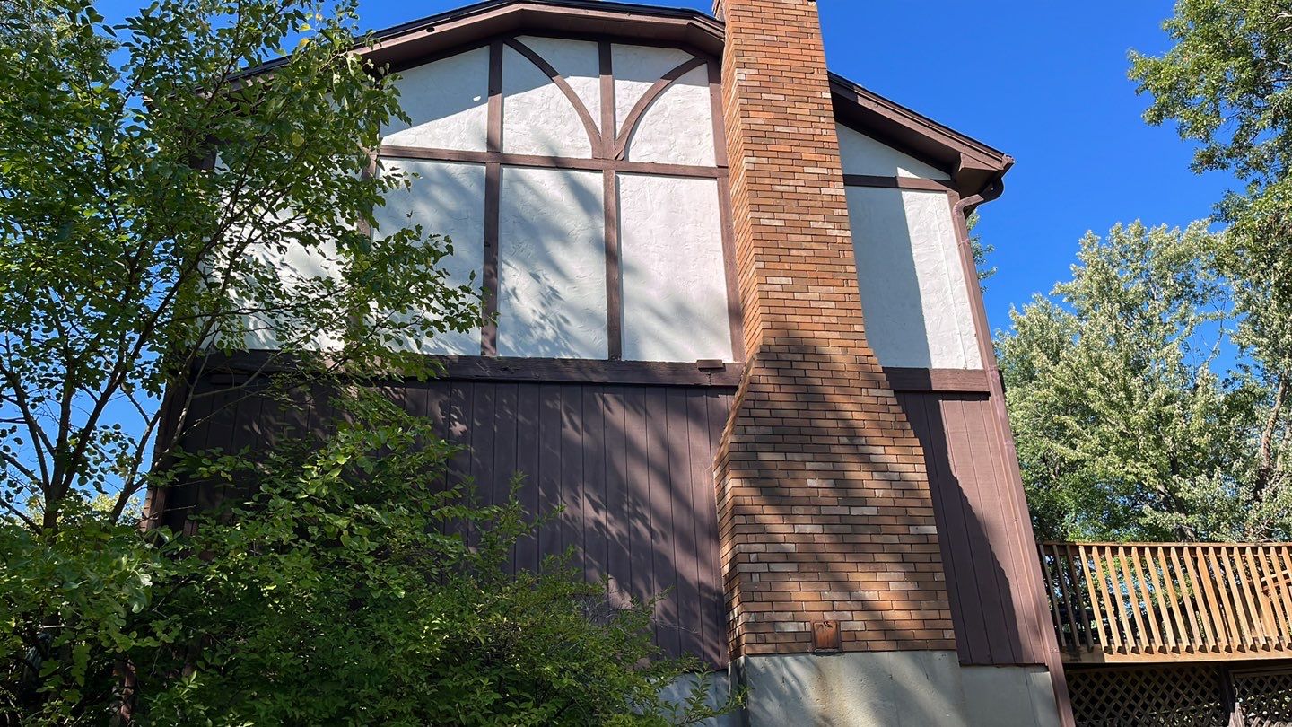 Siding Installation using Spruce Exterior Portfolio Vinyl Siding by EEC Windows, Siding & Roofing