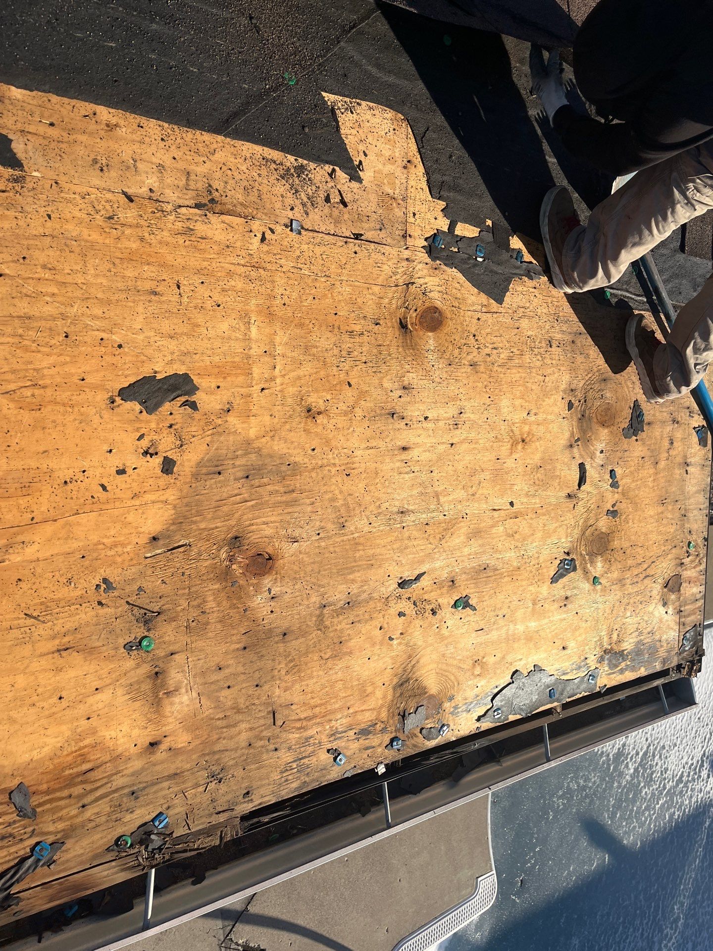 Residential Roofing Repair using GAF Timberline HDZ Barkwood by Nitro Roofing and Construction