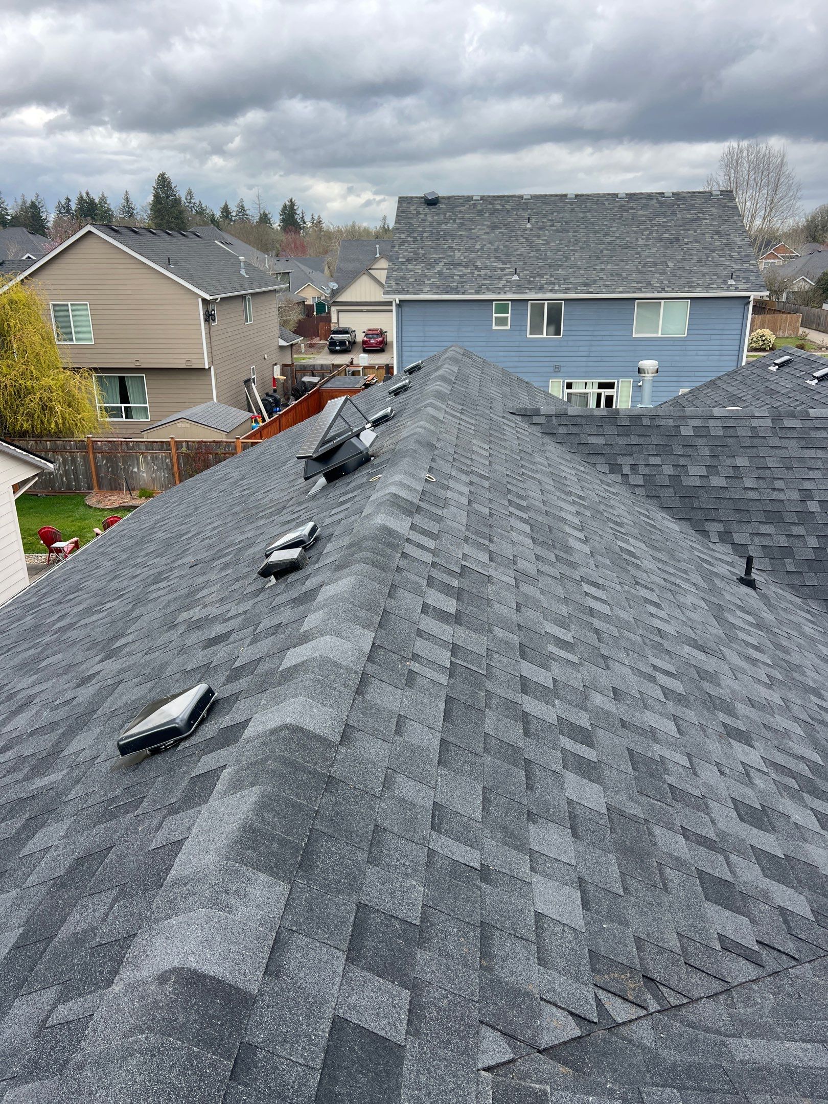 Residential Re-Roof in Albany Oregon by Orezona Building & Roofing Company, Inc.