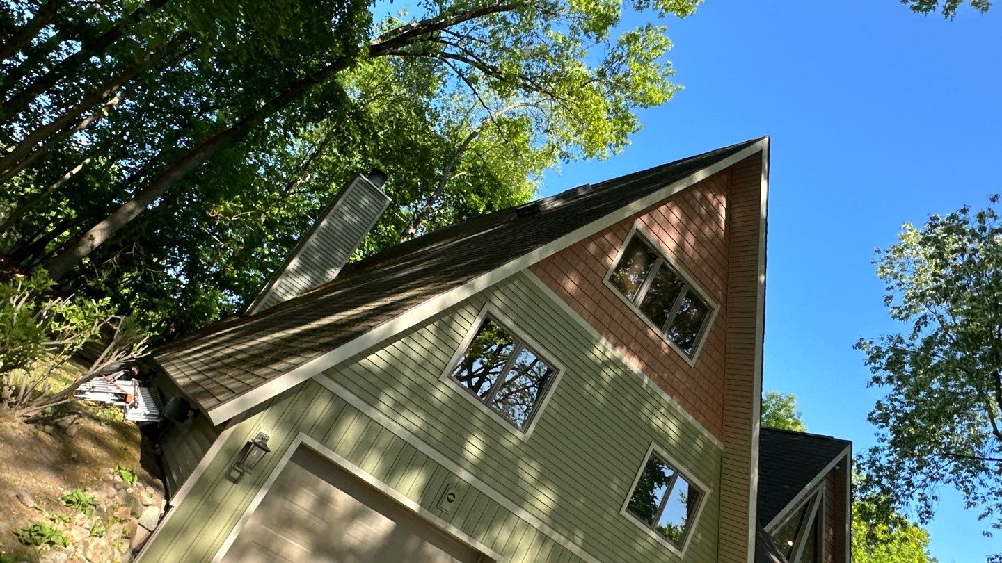 Siding Replacement using CertainTeed Restoration Classis D4 by 180 Contractors