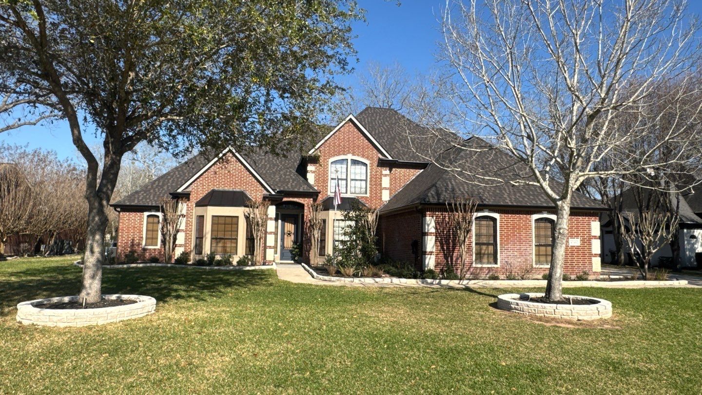 Huy N. by Boss Hogg Roofing