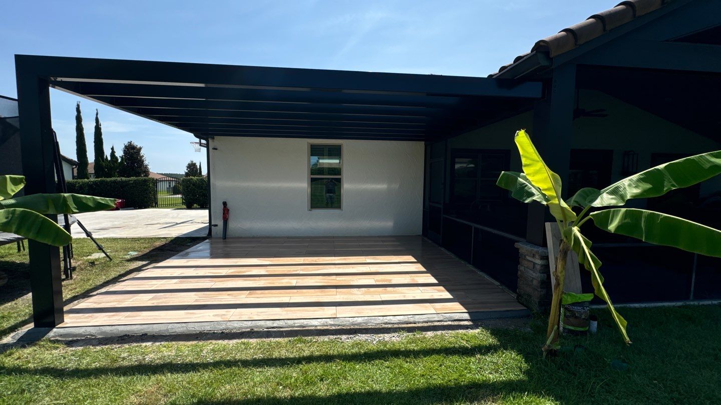 Open trellis pergola by Orlando pergolas 