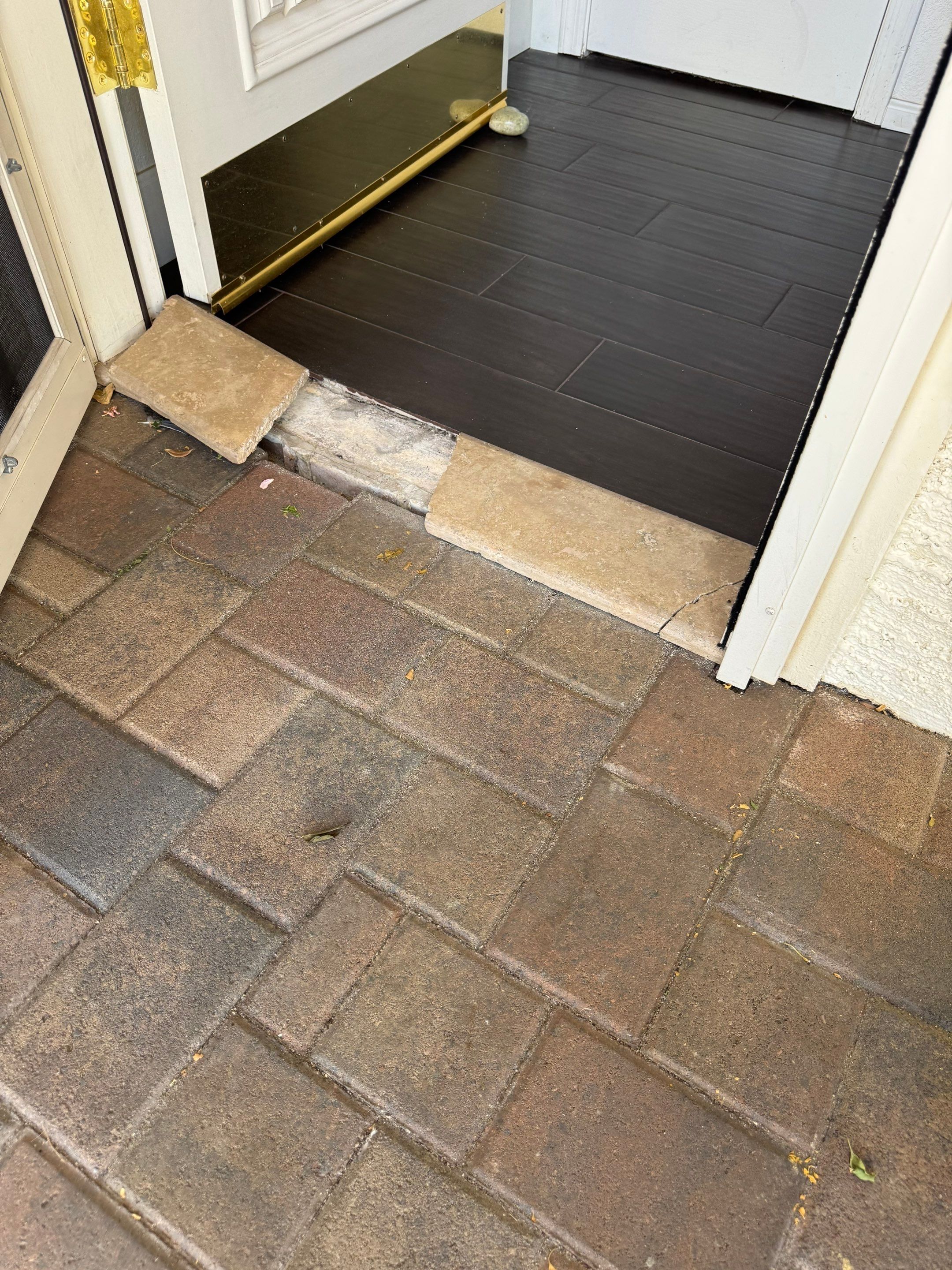 Project in Glendale, Arizona by We Do Hardscape