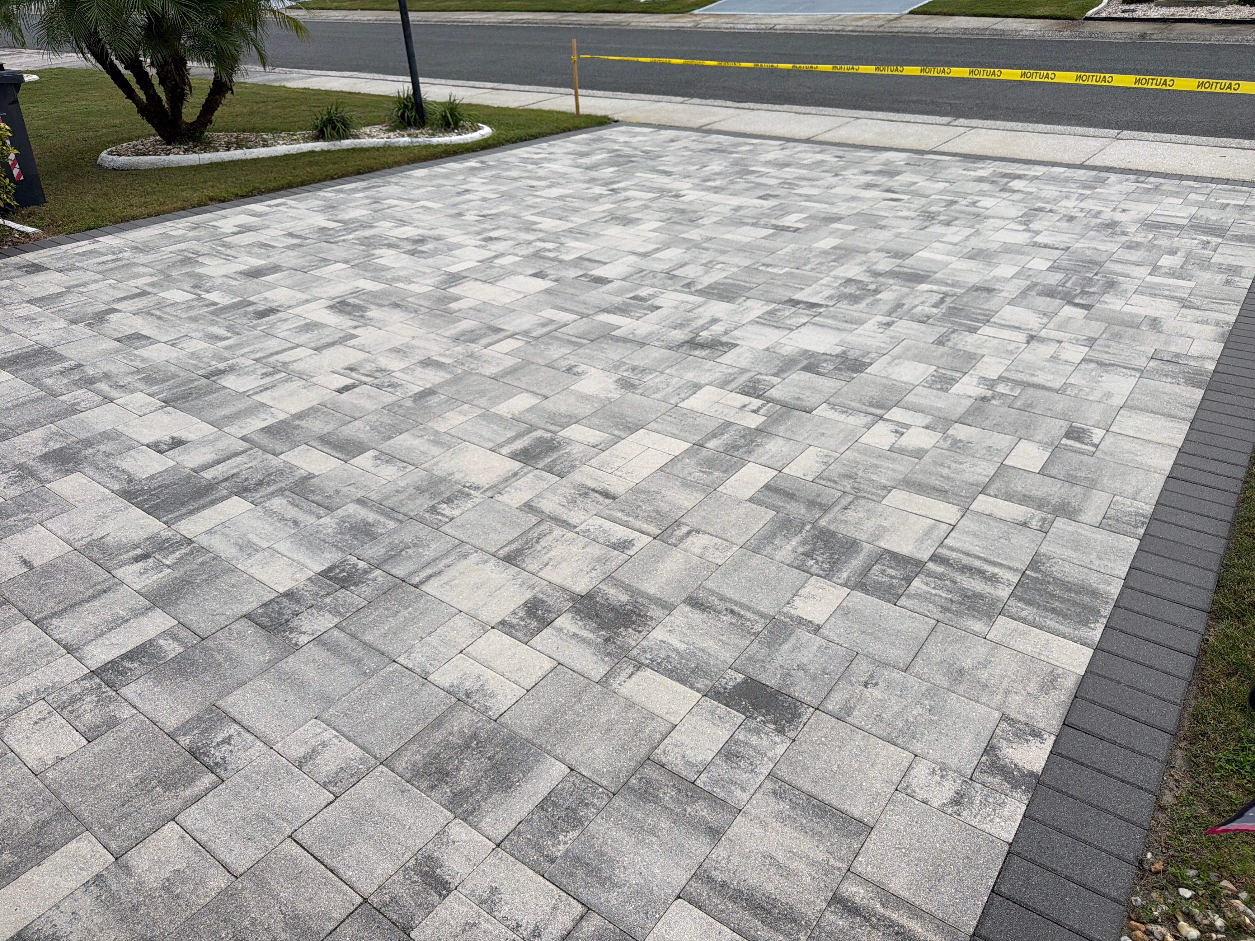Sun City Center Paver Driveway and Porch Sealing by Supreme Paver Experts
