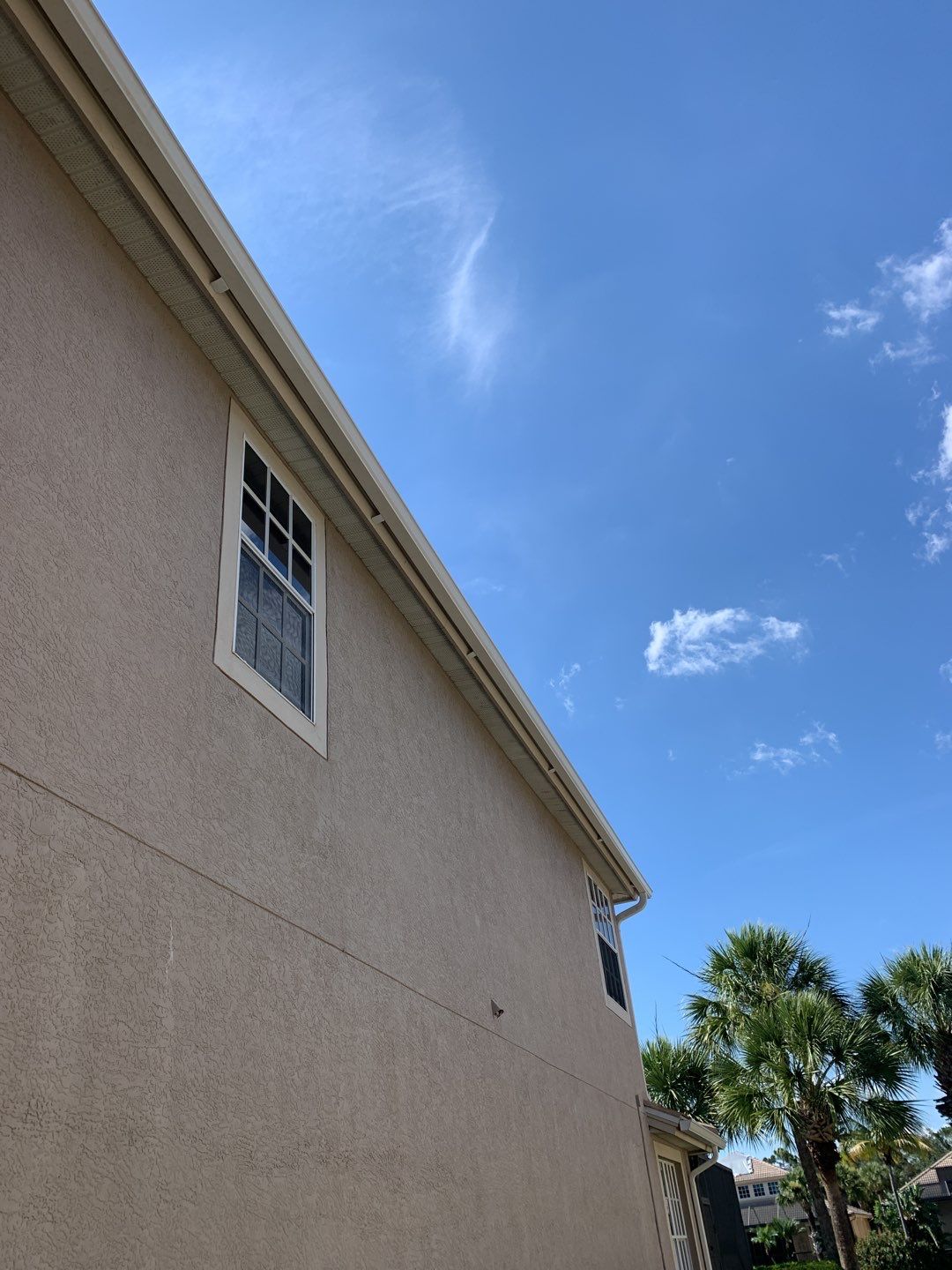 6-Inch Seamless Gutters in Fort Myers FL by Gutter Professor by Gutter Professors