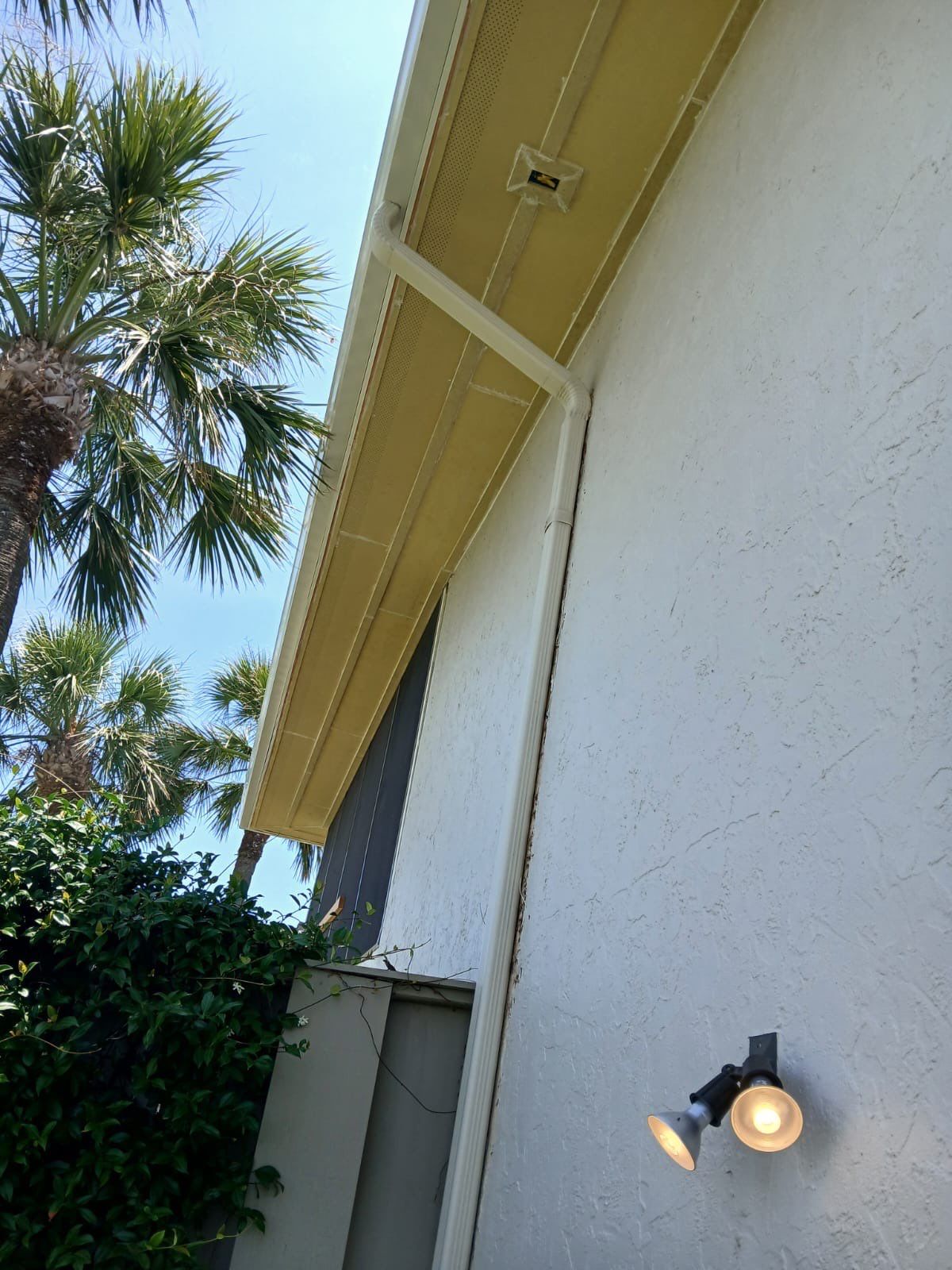 Commercial Gutter Systems for Businesses in Holmes Beach FL by Gutter Professors