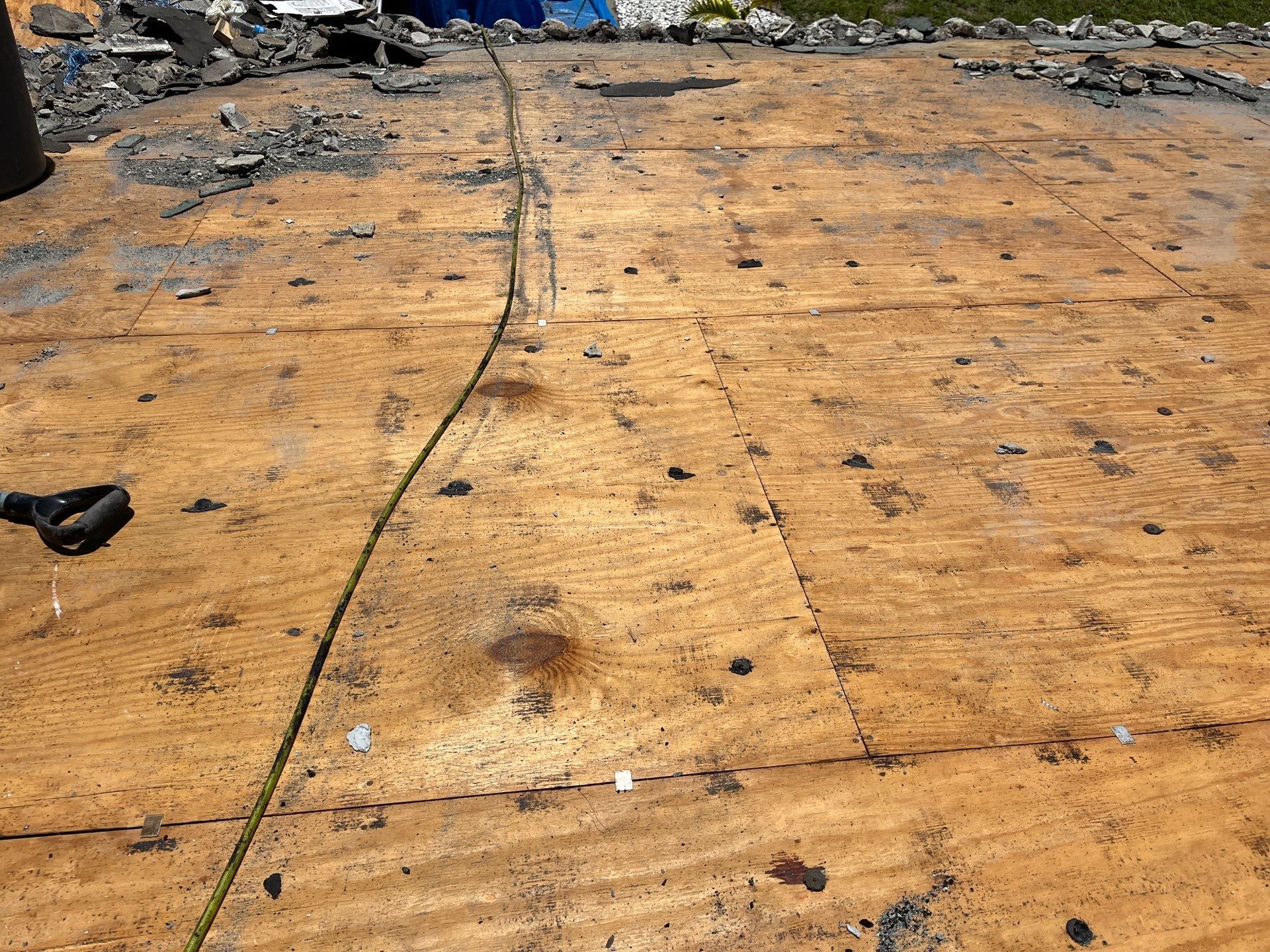 Project in St. Petersburg 33709 by Mitchell Roofing Company LLC 