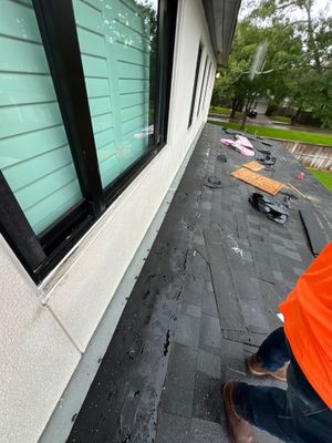 Residential Roofing Repair using Owen's Corning Duration (Lifetime) Shingles