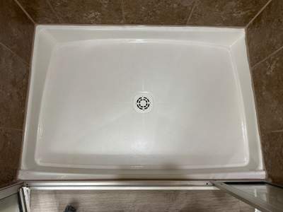 Shower Pan Deep Clean
