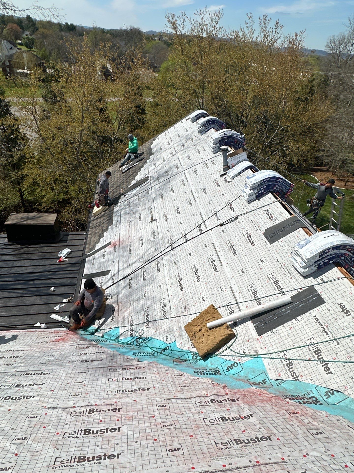 Residential Roofing Installation using Gaf Timberline HDZ Weathered Wood by Undersun Roofing 