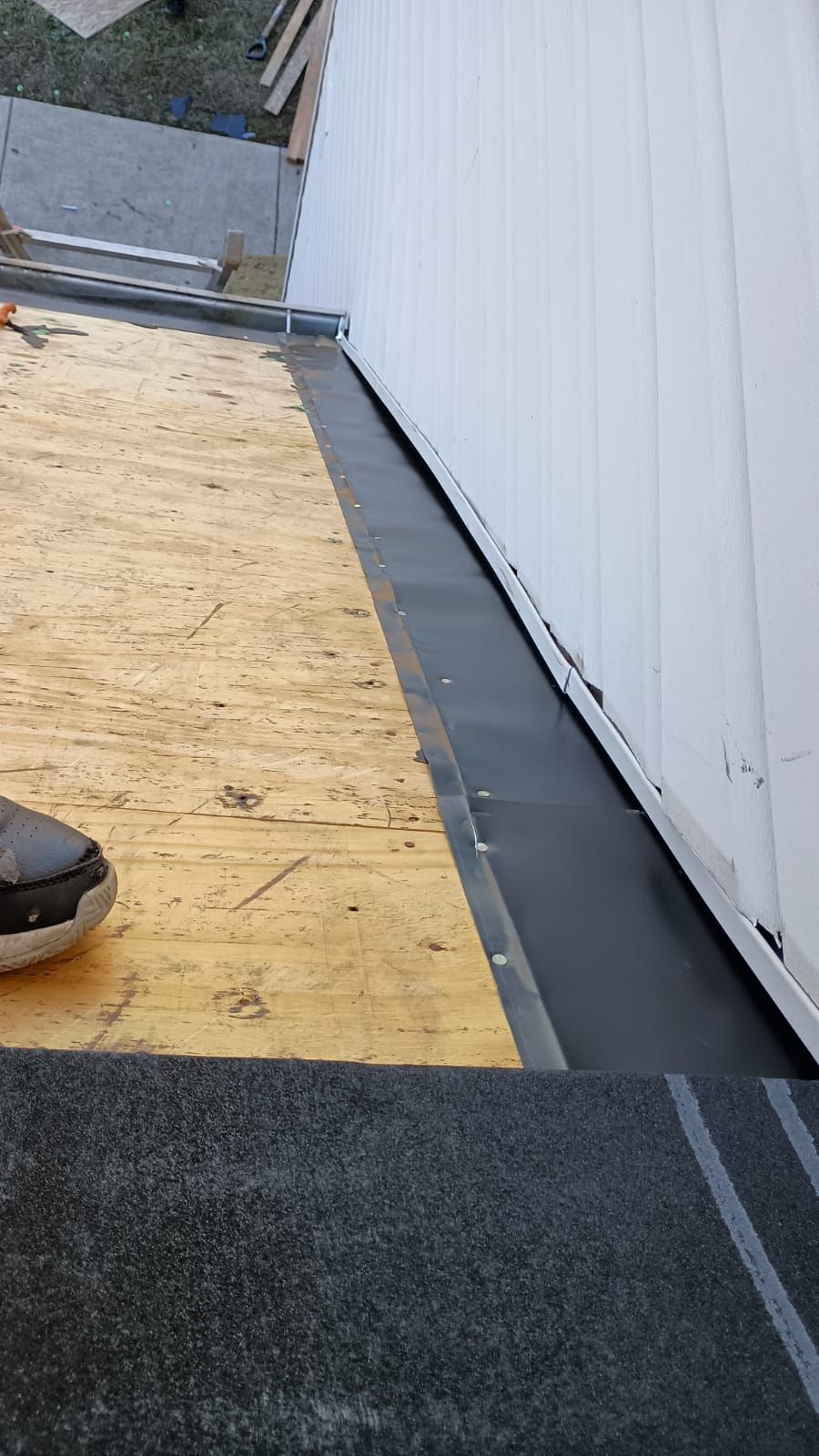 Lee Boy by Omnia Roofing