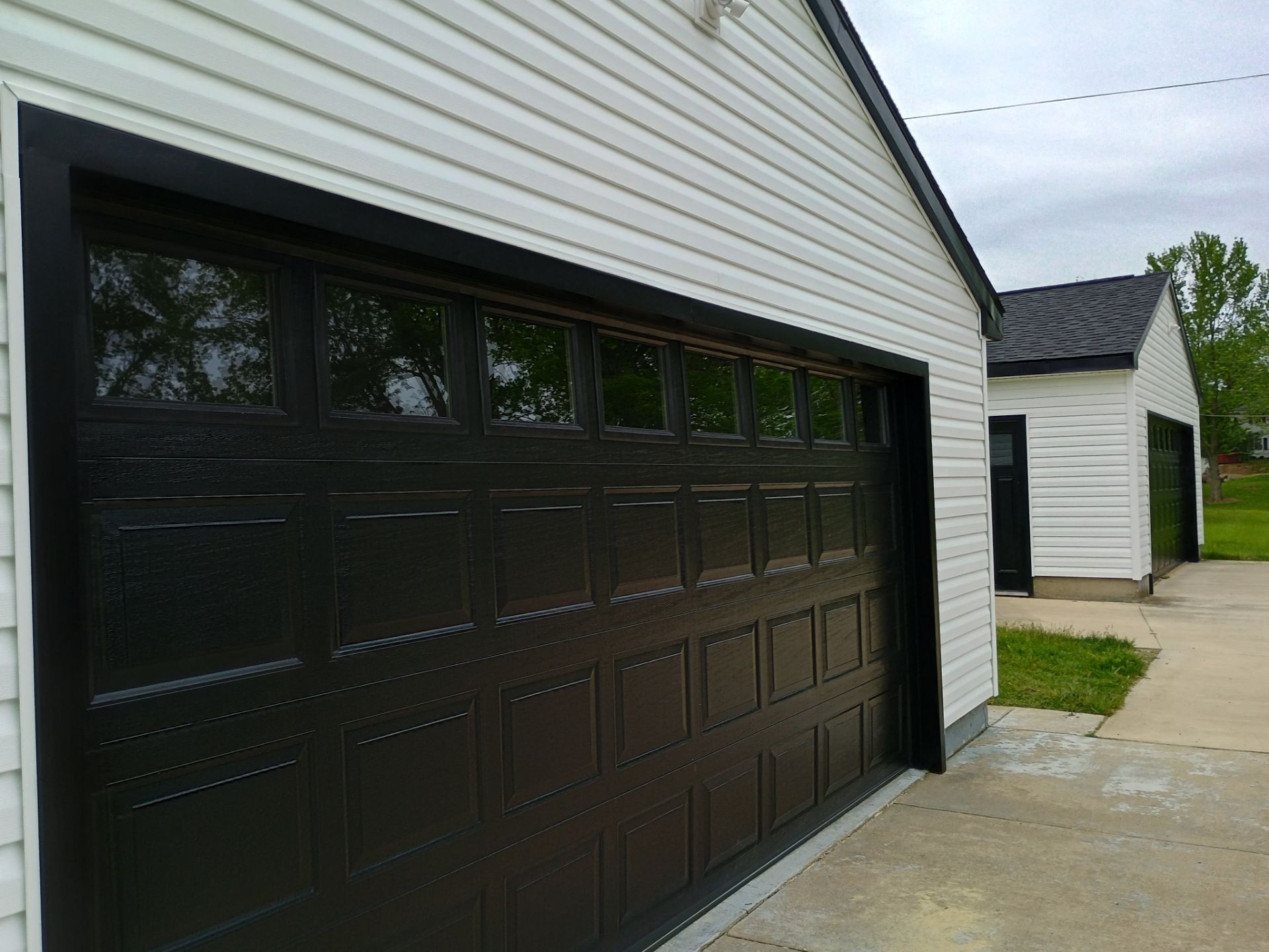 Residential Remodel using GAF Timberline HDZ Charcoal by Nitro Roofing and Construction