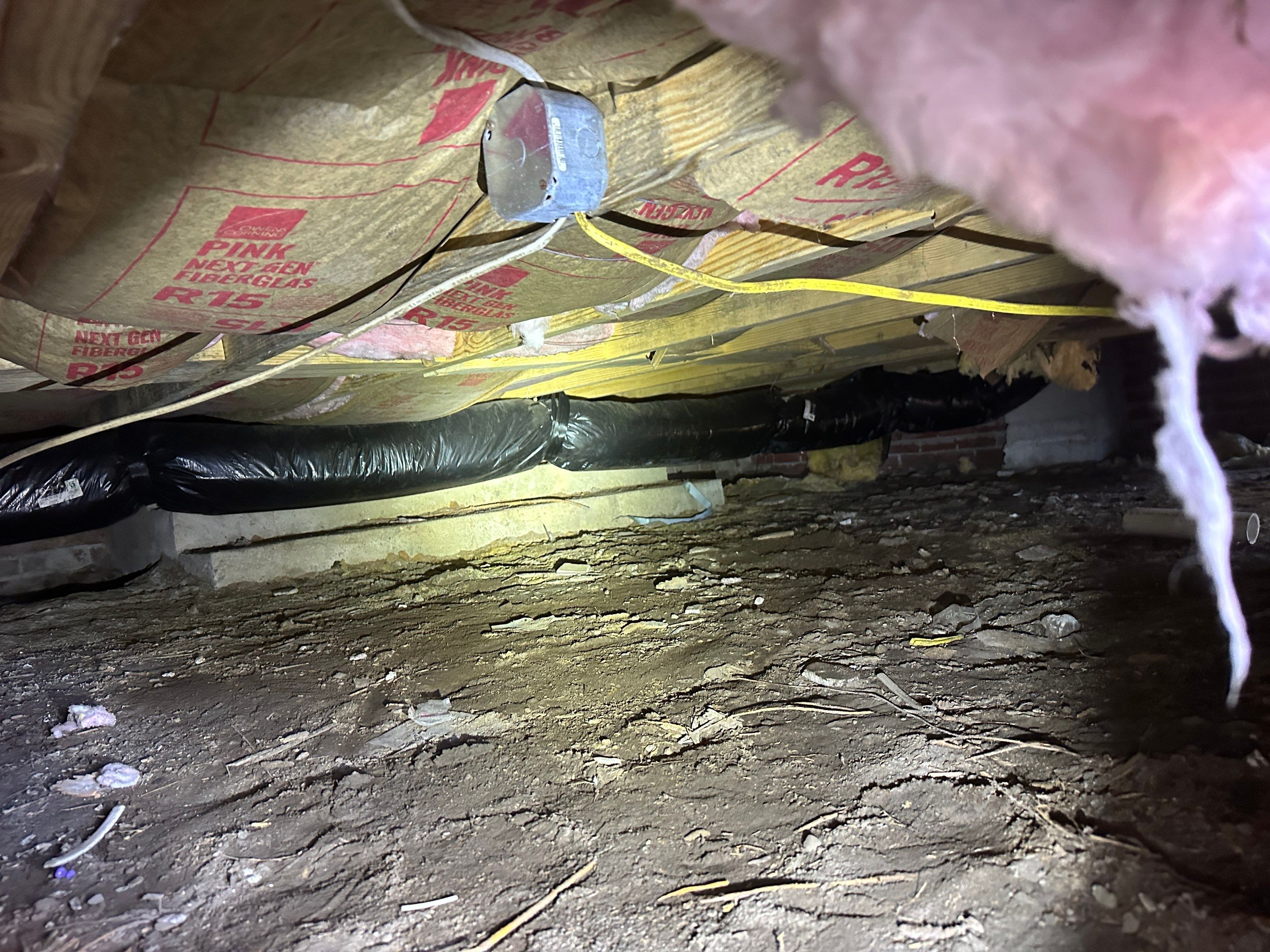 Sealed Crawlspace using Aprilaire E-70 Dehumidifier by Impact Crawlspace