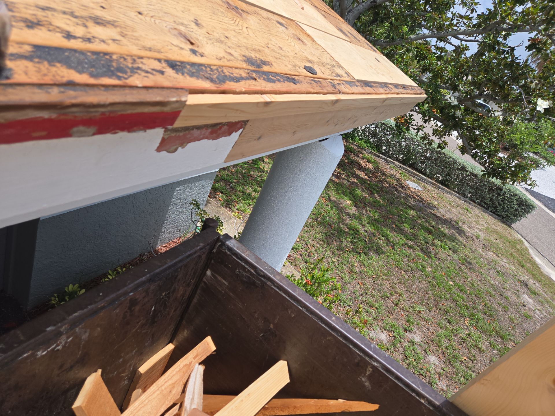 Project in Seminole 33772 by Mitchell Roofing Company LLC 