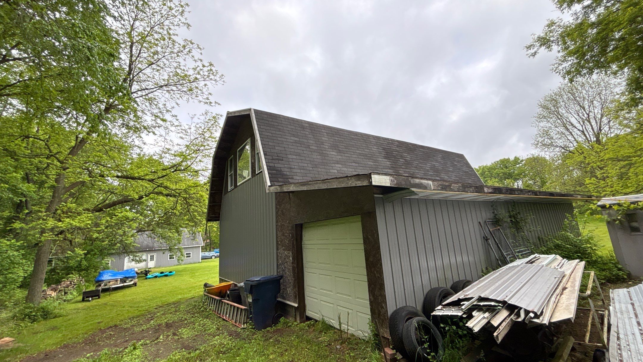 Roof Replacement using Atlas Pinnacle Pristine Pewter by 180 Contractors