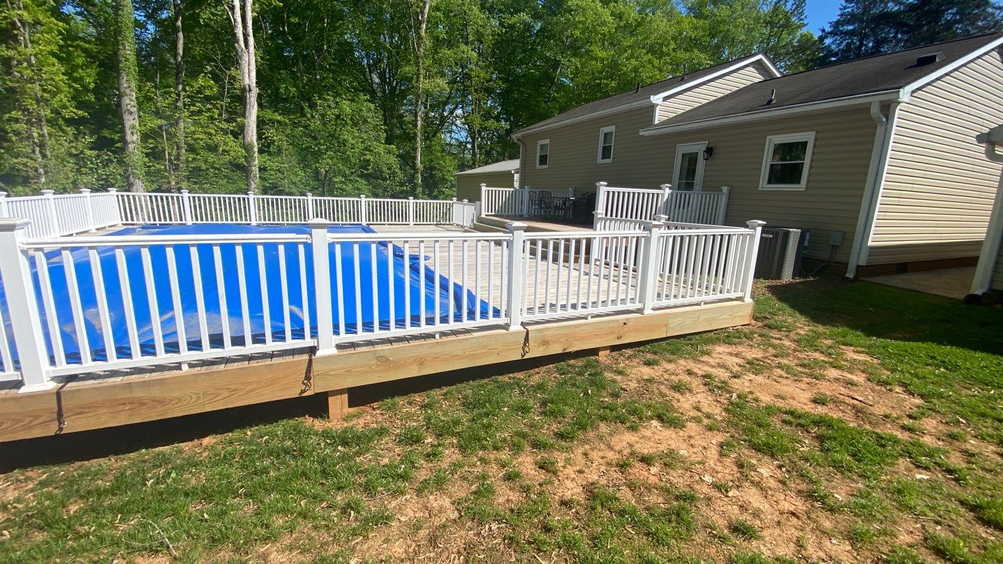 Deck using Wood Sealant by DuraSeal