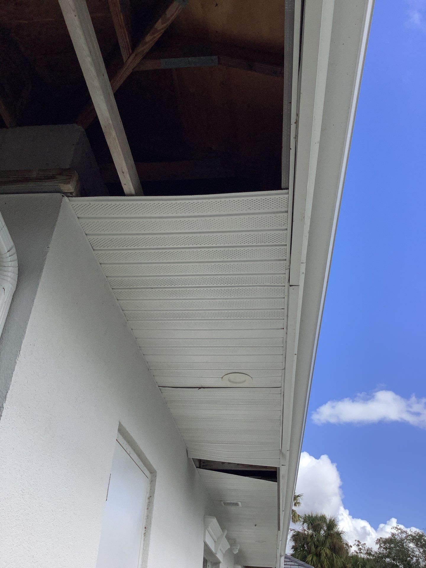 Gutter Repair and Resealing in Sarasota FL by Gutter Professors