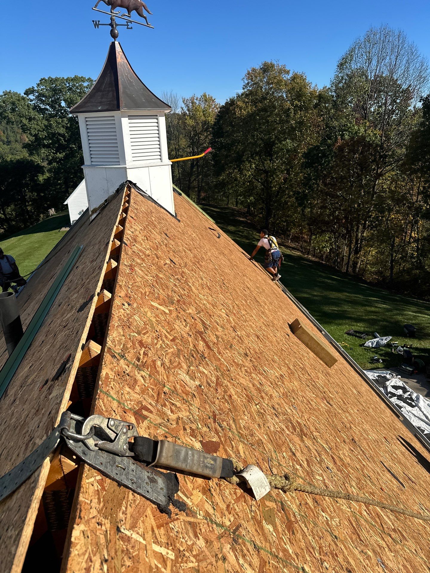 Residential Roofing Installation using GAF Timberline HDZ Charcoal by Rainstoppers Roofing