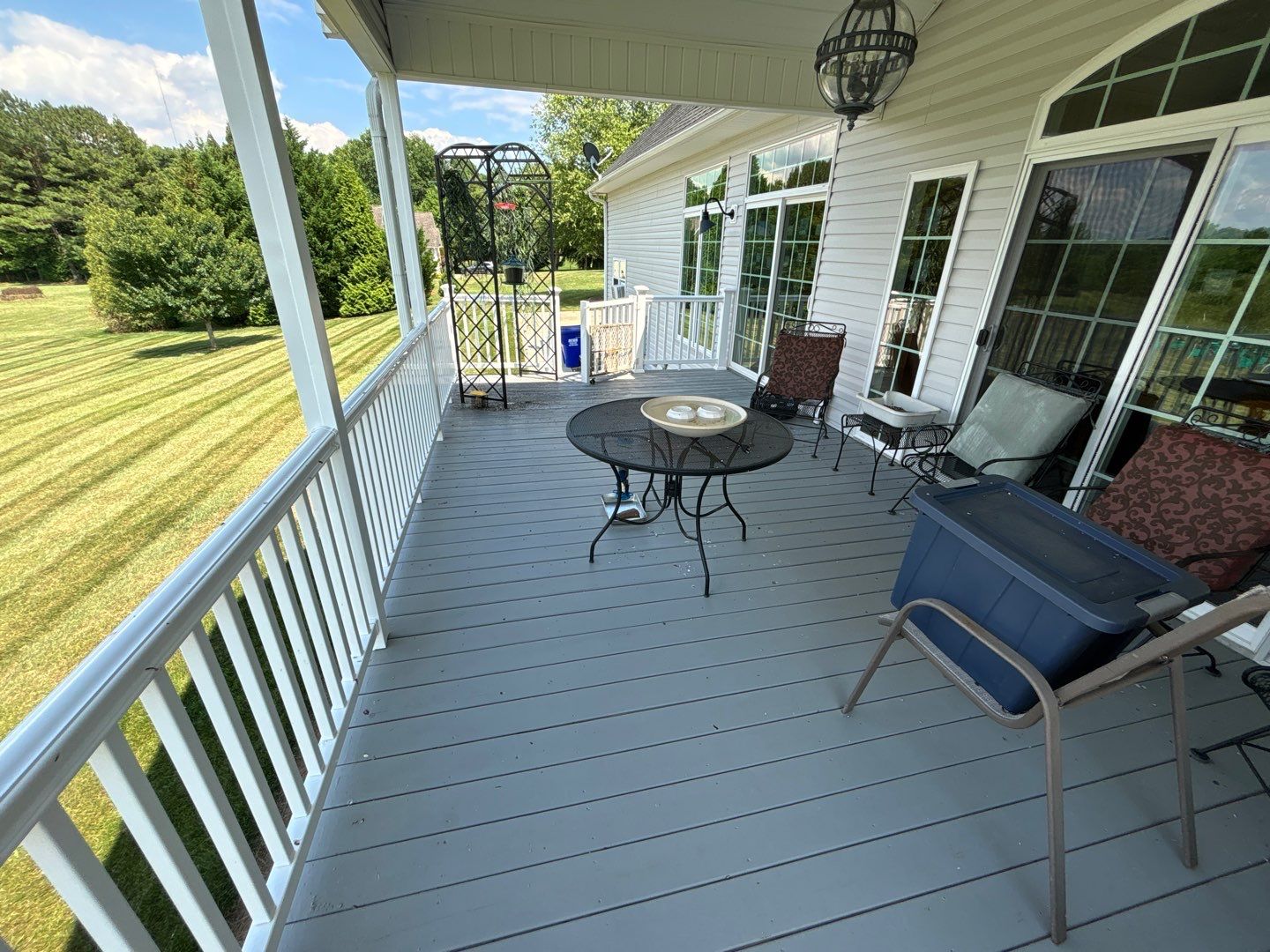 Coated Deck using AcryFin by DuraSeal
