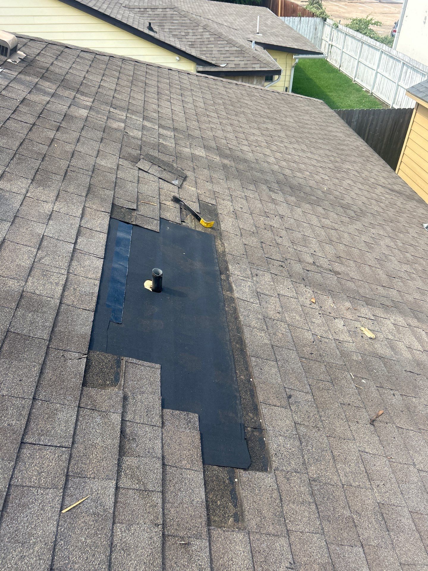 Hail Damage using Owen's Corning Duration (Lifetime) Shingles by Roof Repair Company