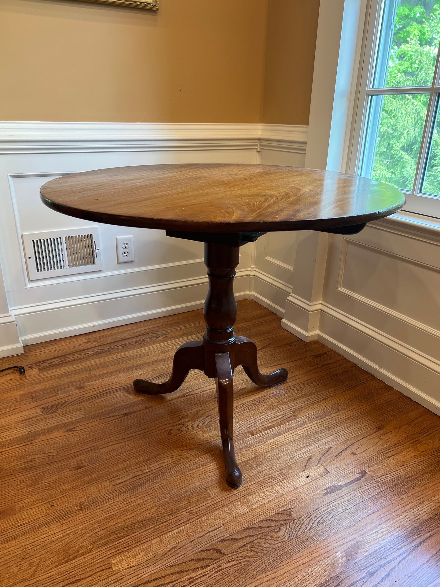 Fine Art in Flemington by Blue Moon Estate Sales of Central Jersey
