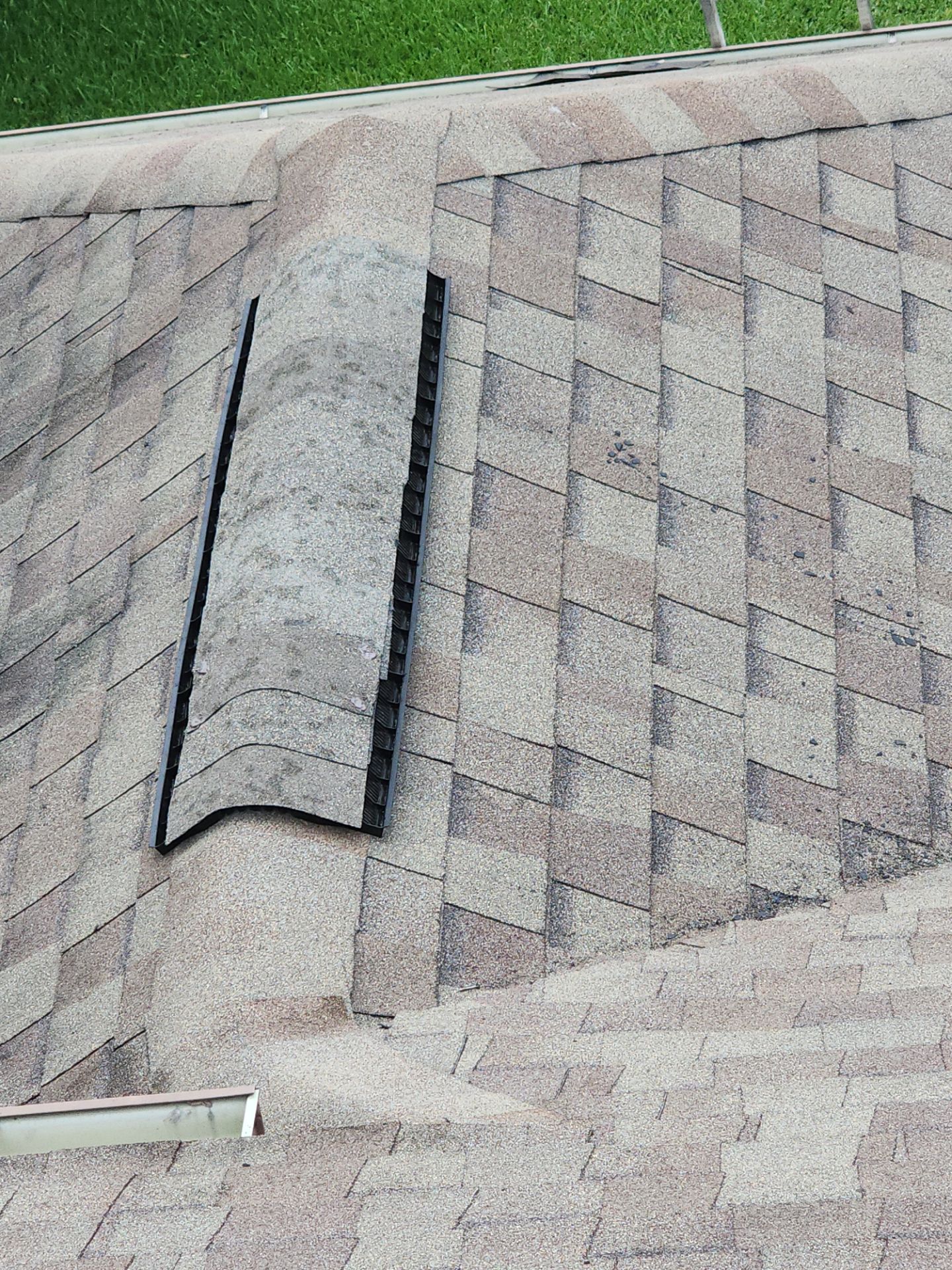 Hail Damage using Owen's Corning Duration (Lifetime) Shingles by Roof Repair Company