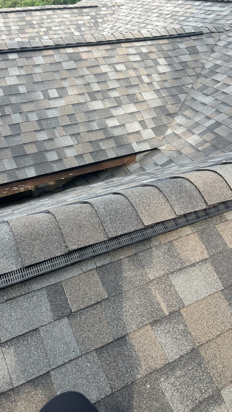 Williamsburg Gray - Owens Corning TruDefinition Duration by RoofsOnly.com