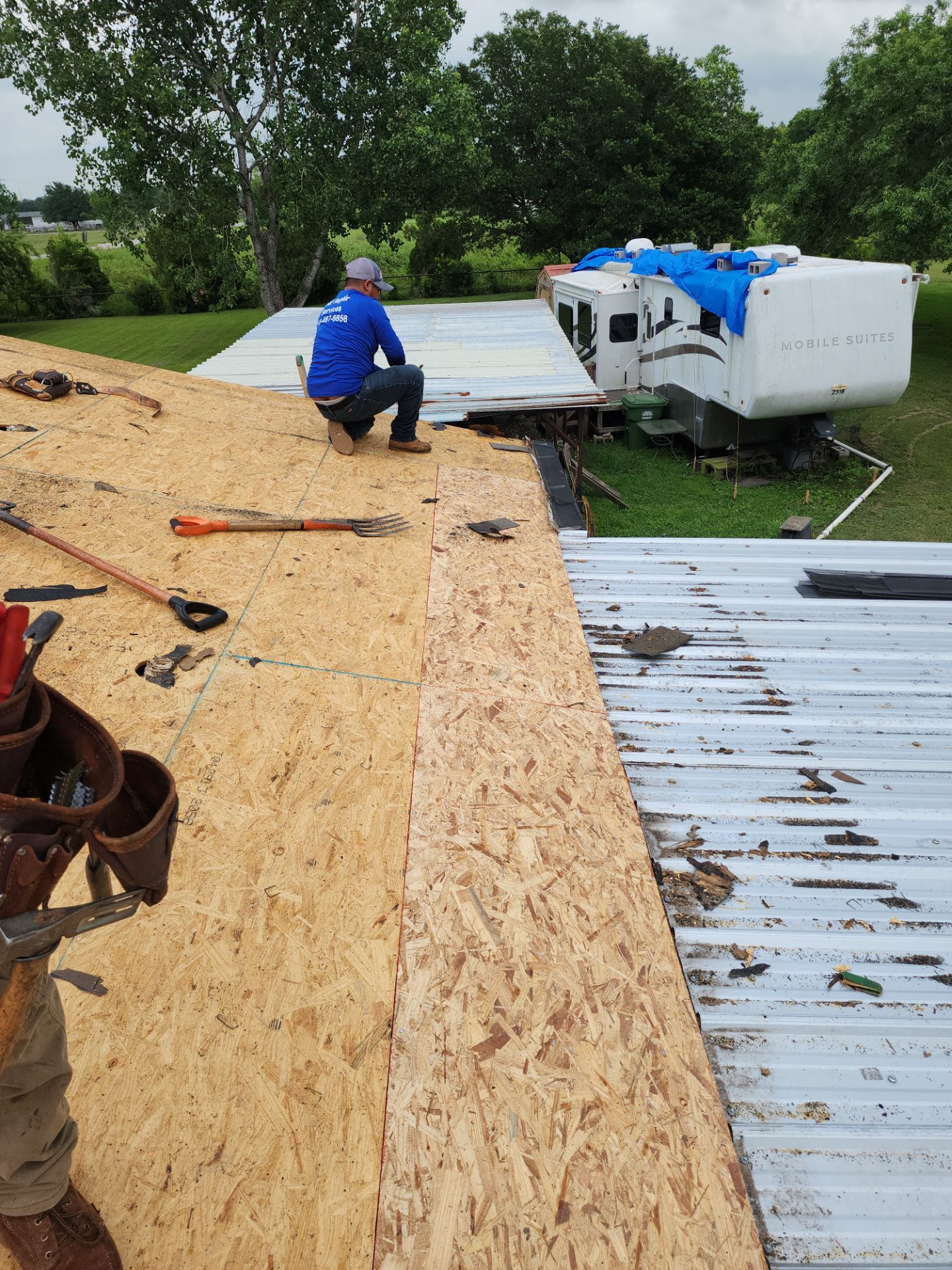 Residential Roofing Installation using Owen's Corning Duration (Lifetime) Shingles by Roof Repair Company