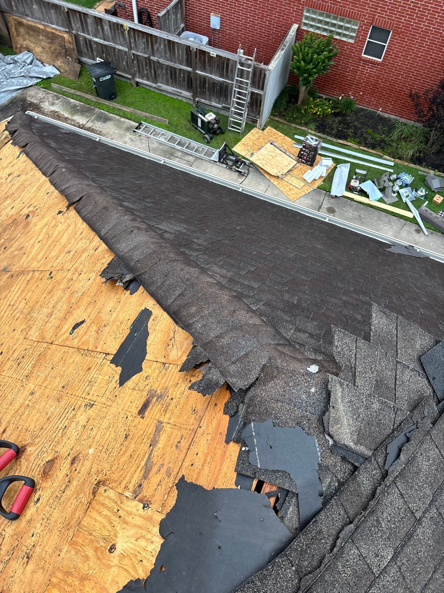 Roof Replacement Pasadena by Roof Repair Company