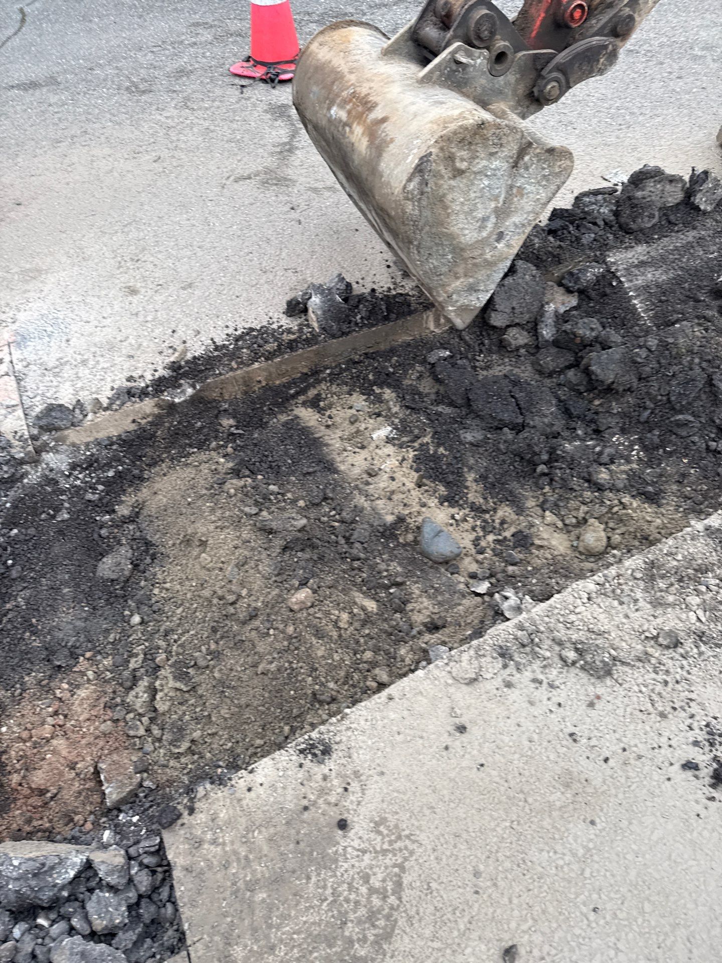 Asphalt Patch Repairs & Sealcoating | Kenmore   by Jireh Asphalt & Concrete Inc 