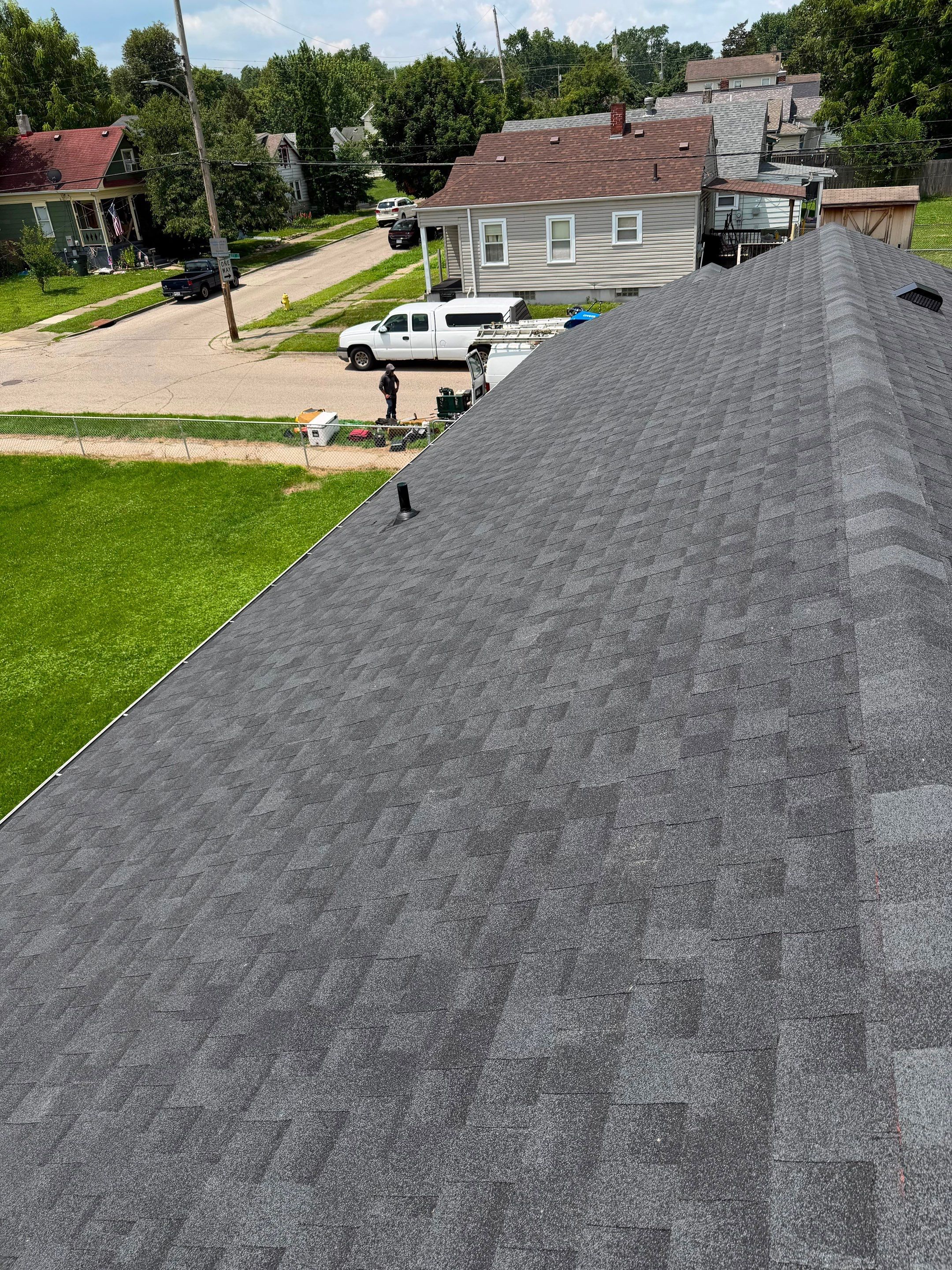 Residential Roof Replacement and Vinyl Siding Installation in Hamilton by XPRO ELITE LLC