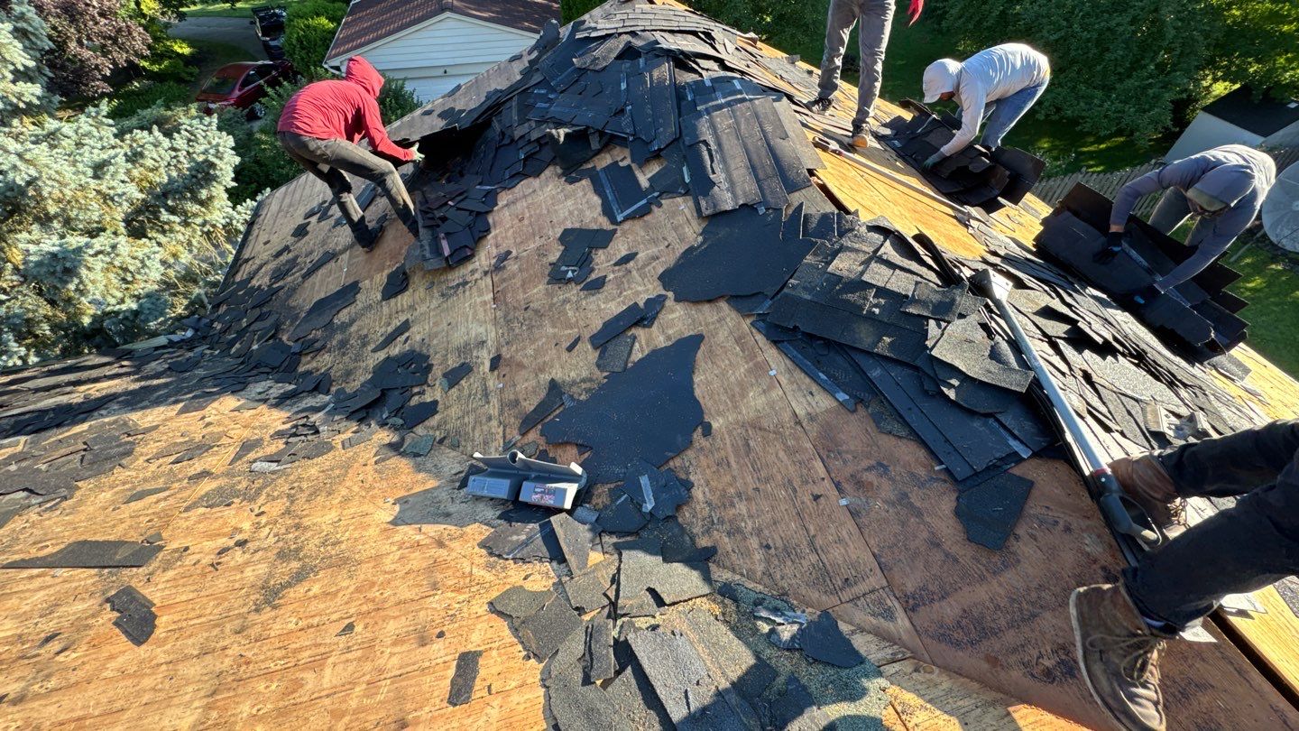 Roof Replacement using Owens Corning Onyx Black by 180 Contractors