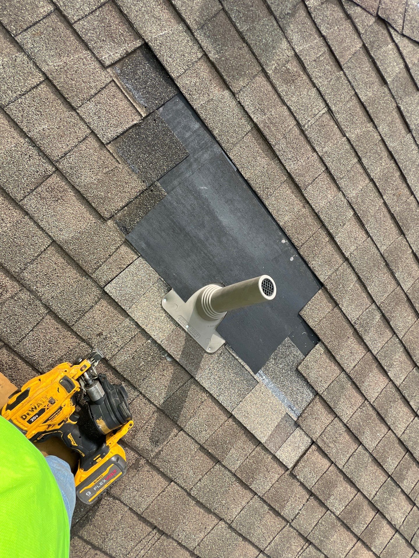 Hail Damage using Owen's Corning Duration (Lifetime) Shingles by Roof Repair Company