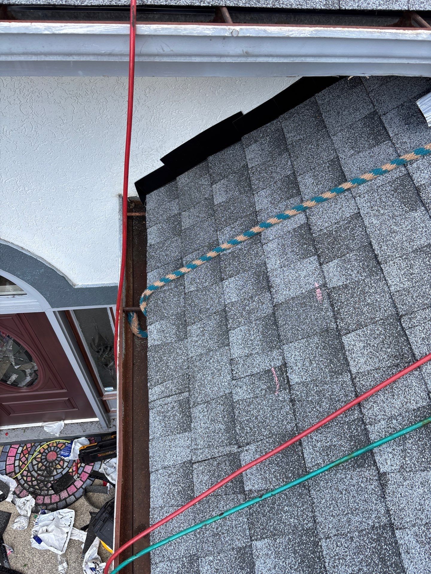 Meadow Grove Wy  Lilburn,  by Dom Roofing & Restoration
